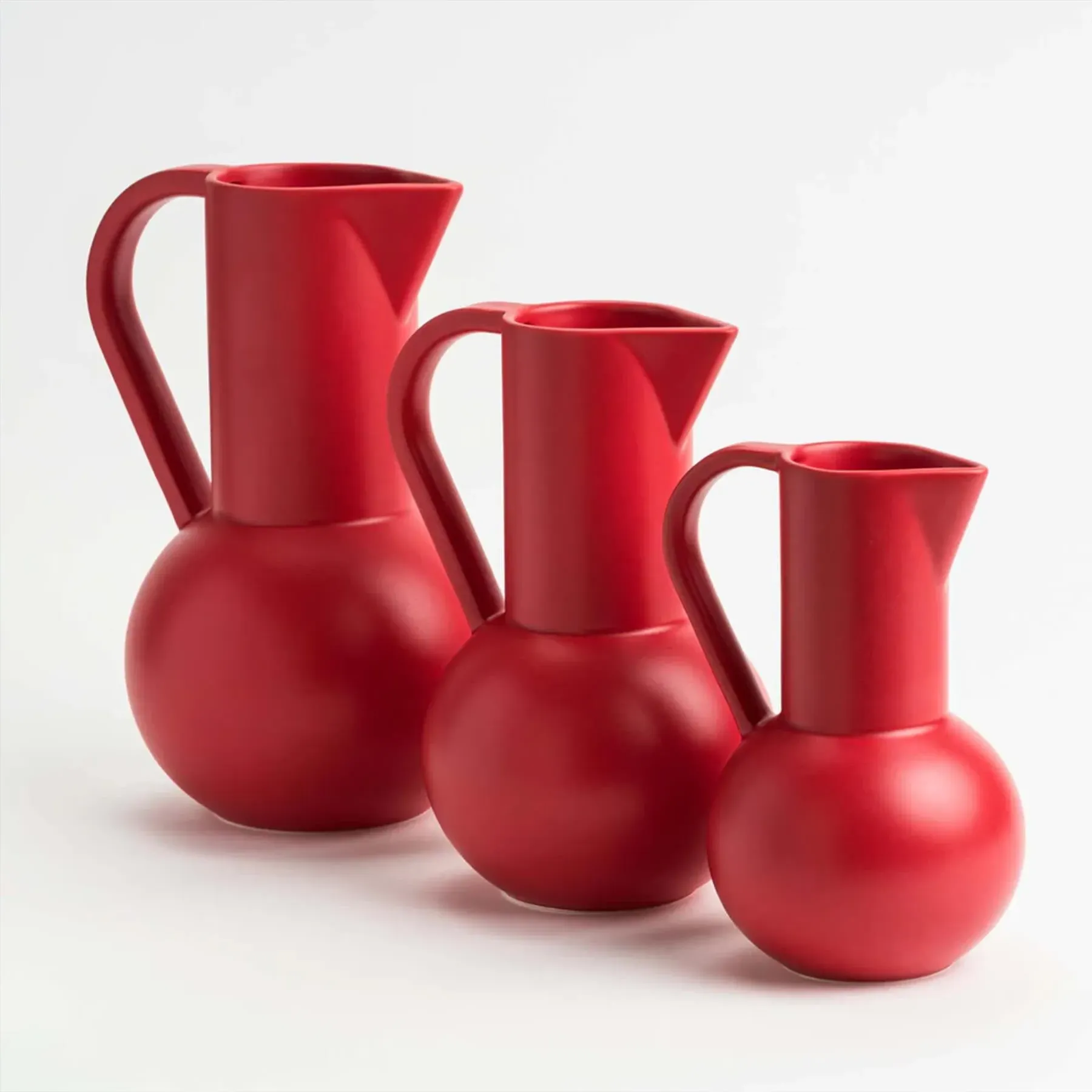 Medium Water Jug - Chocolate, Earthenware