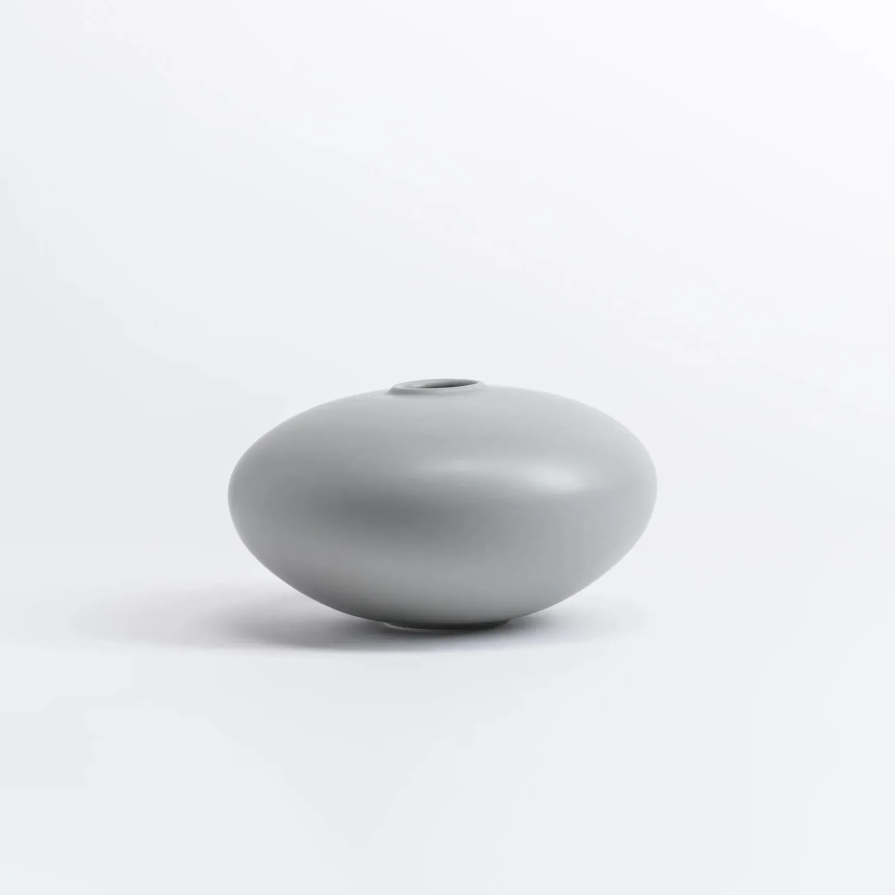 Small Vase with Elegant Foot - Grey, Earthenware