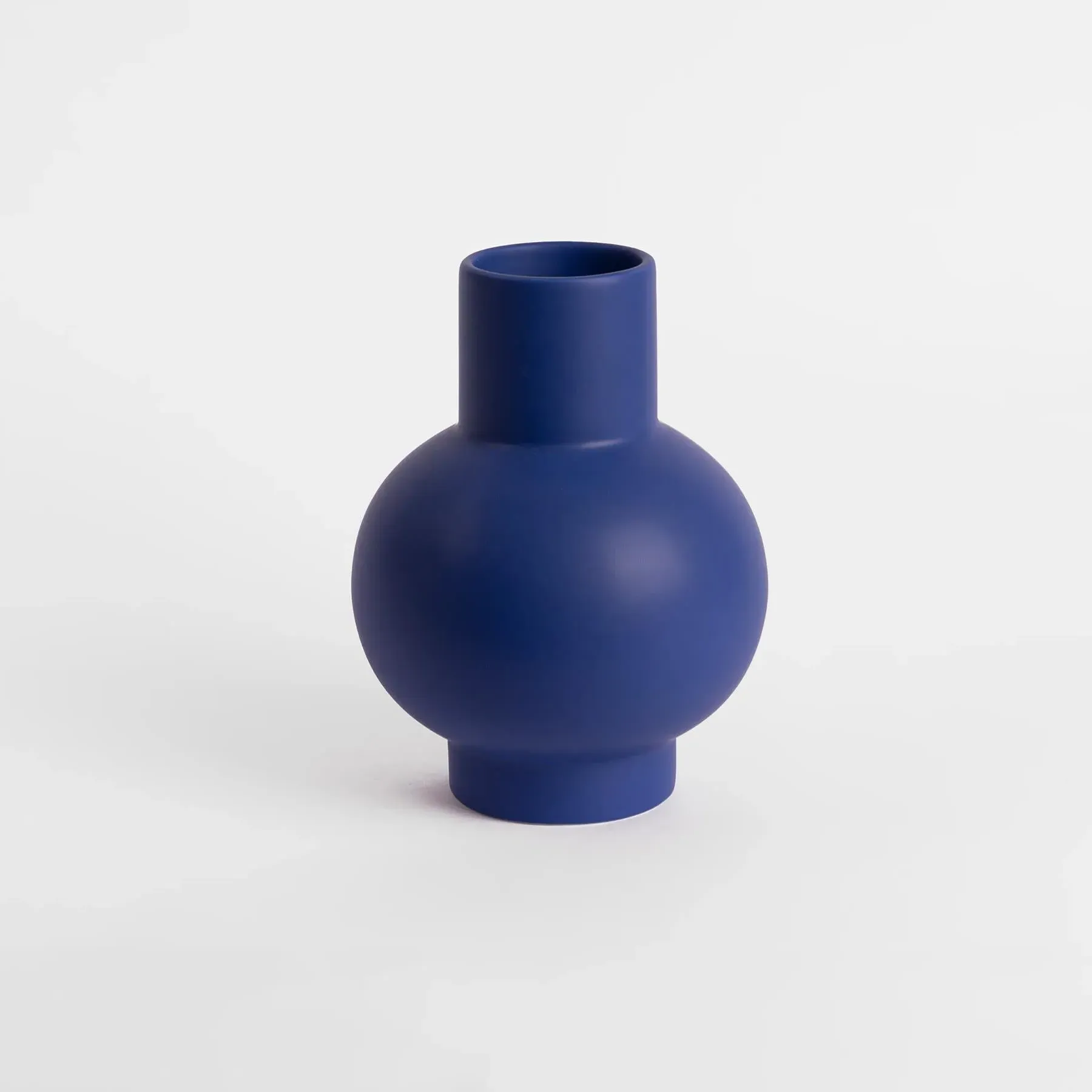 Strom Large Vase - Blue Horizon, Earthenware