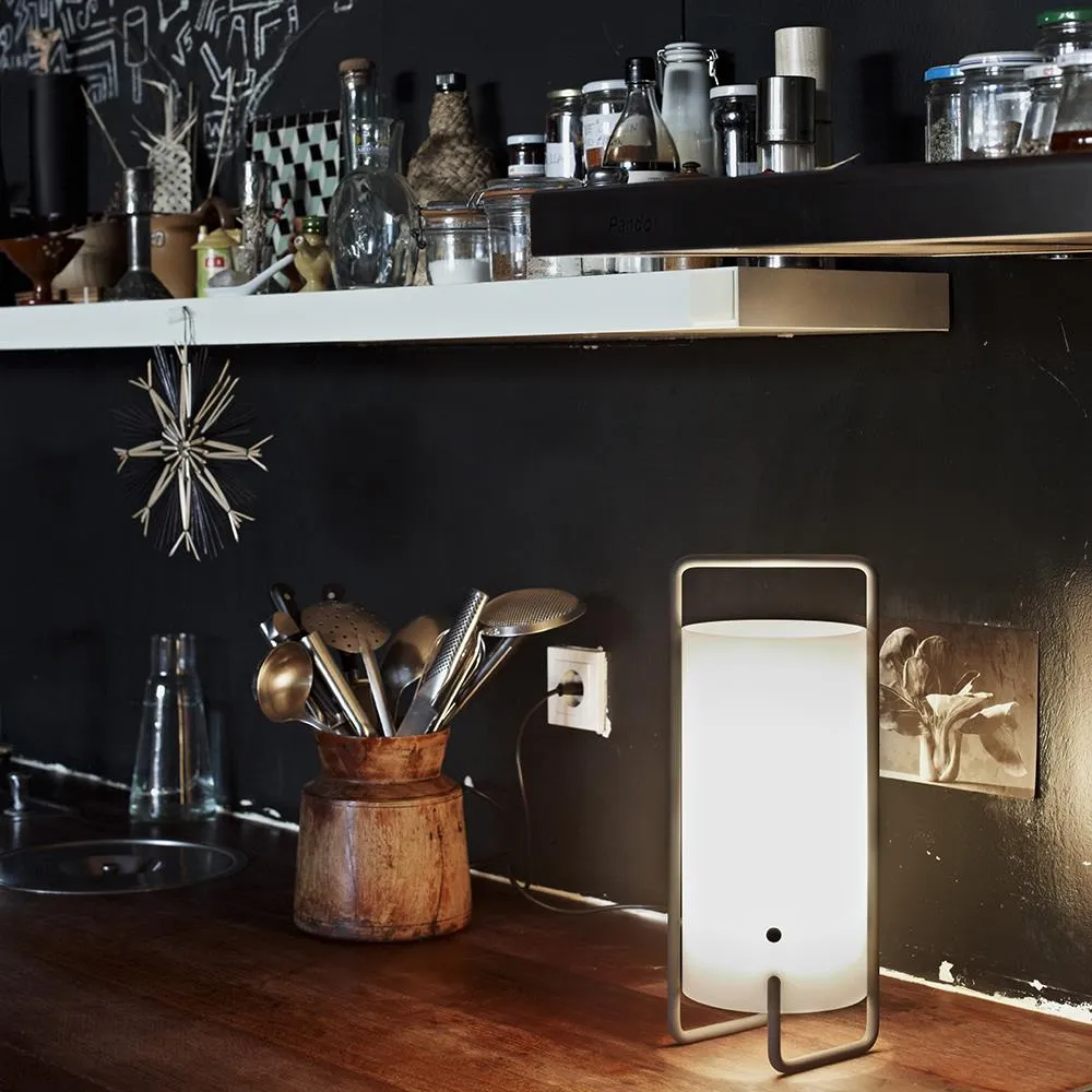 Asa Table Lamp with Handle - Black, Metal