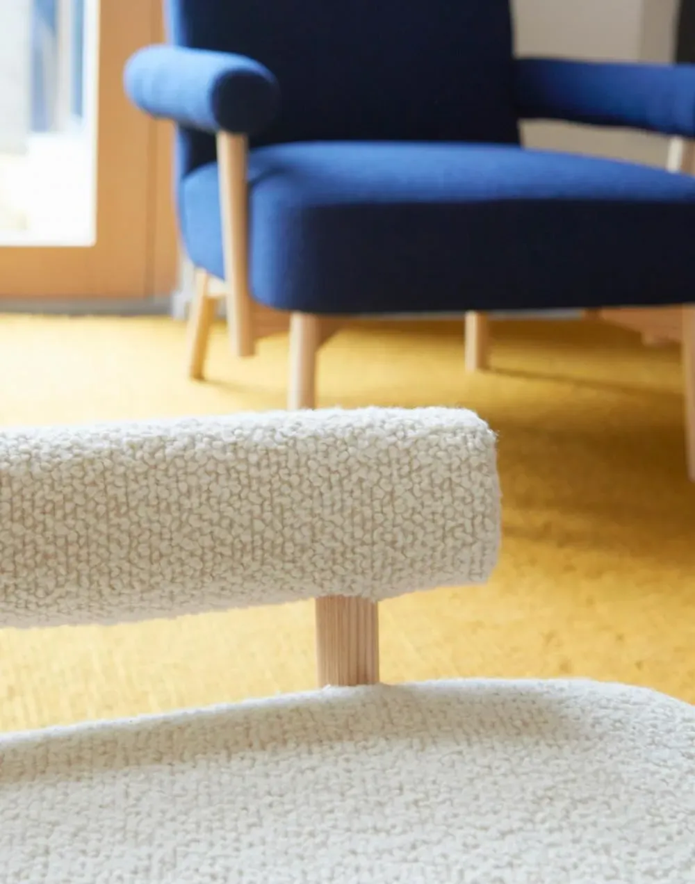 Upholstered Armchair with Open Arms - Windsor