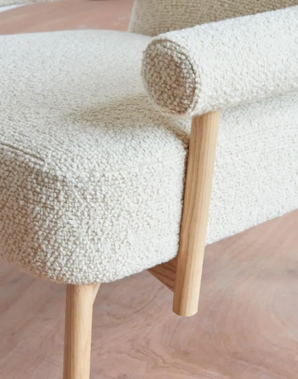 Upholstered Armchair with Open Arms - Windsor