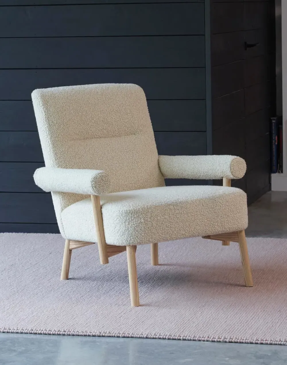 Upholstered Armchair with Open Arms - Windsor