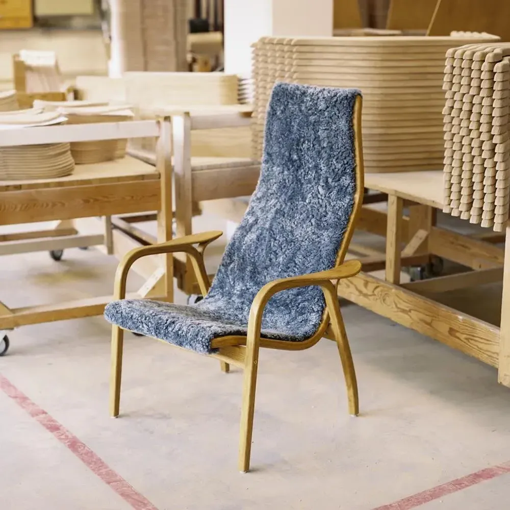 Easy Chair with Sheepskin - Moonlight, Oak