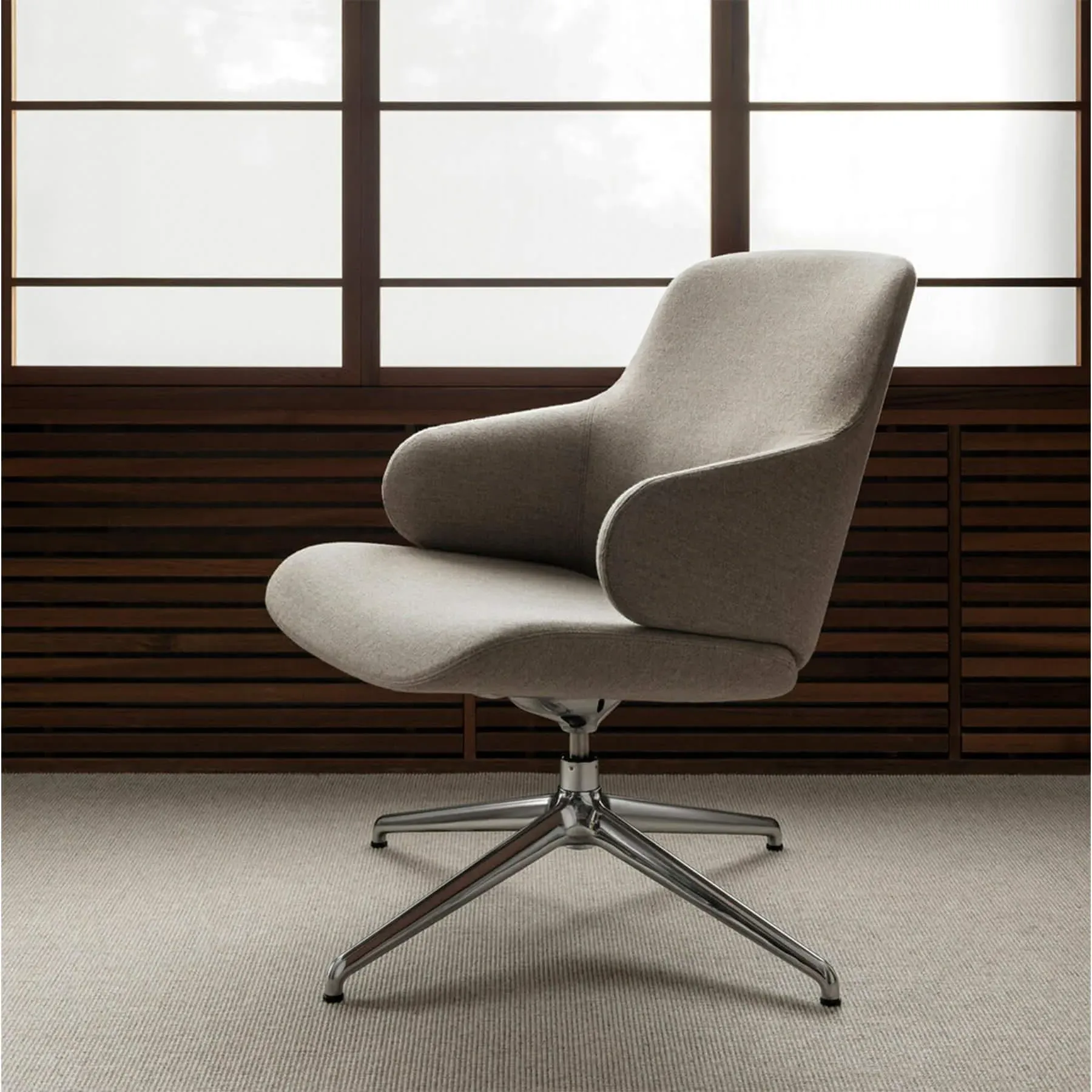 Swivel Easy Chair - Polished Aluminium