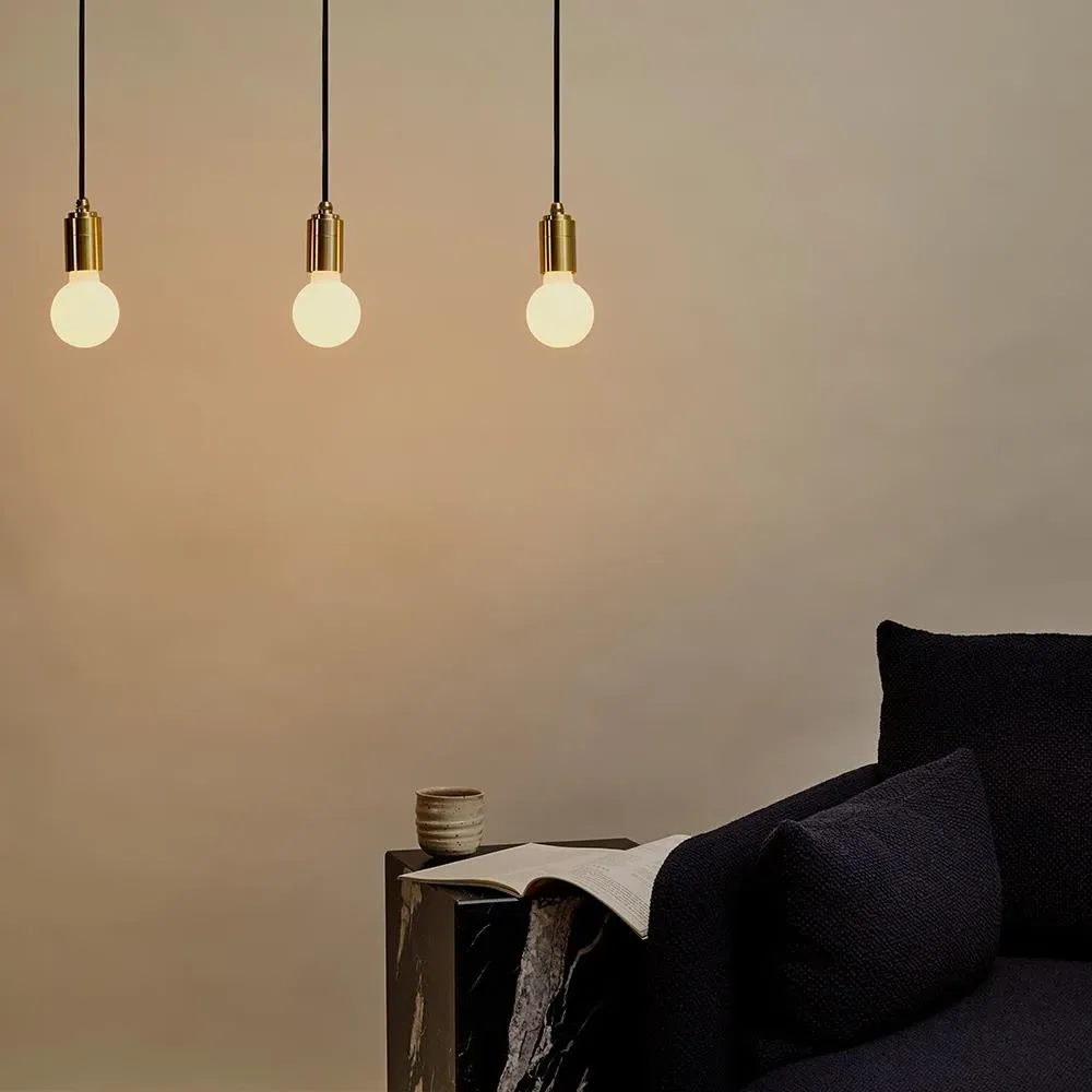 Sphere II E27 Light Bulb - Matte White