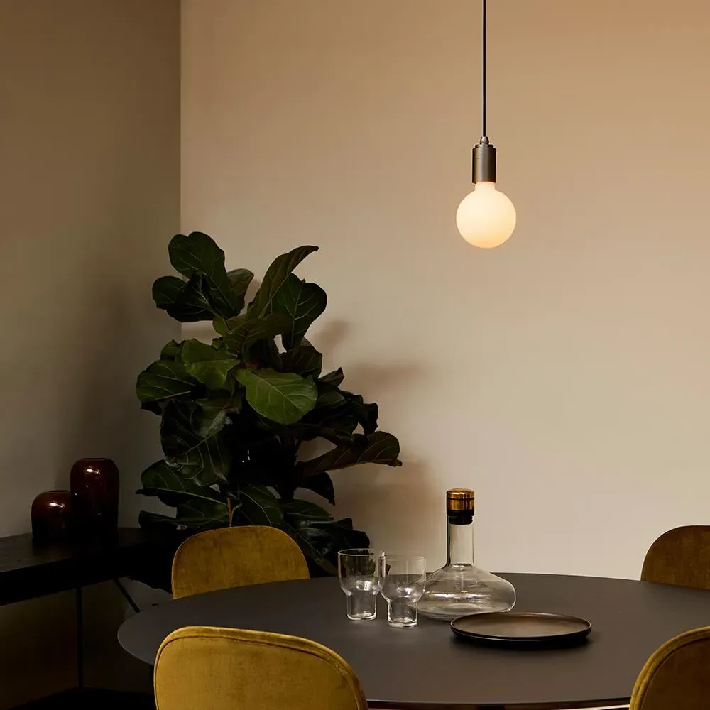 Sphere III E27 Light Bulb