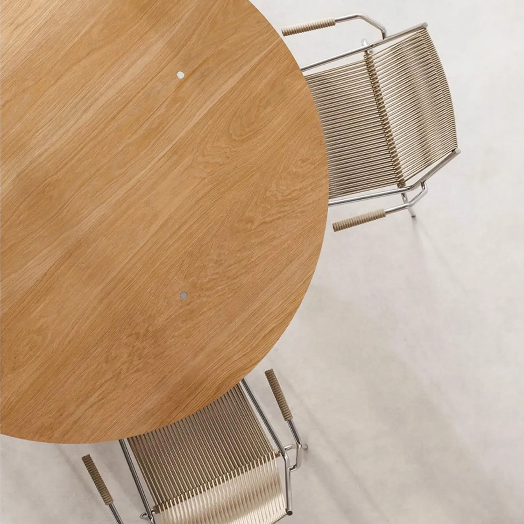 Round Dining Table - Oak, Solid Wood