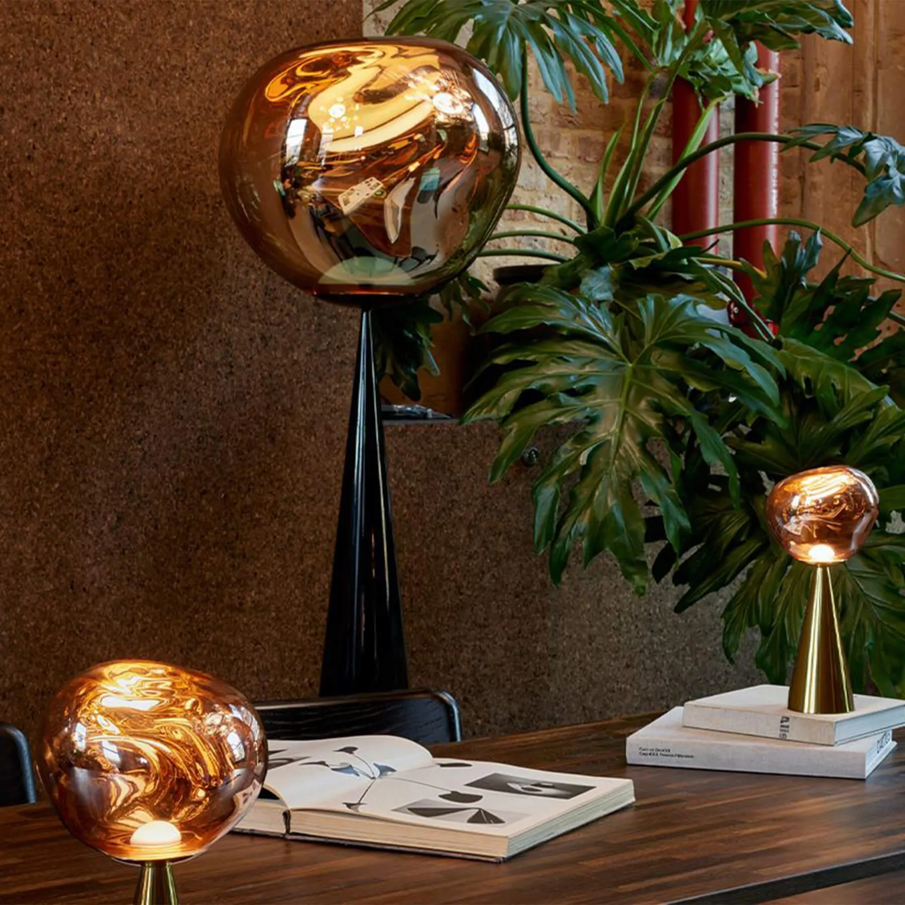 Cone Floor Lamp with LED - Gold, Metal