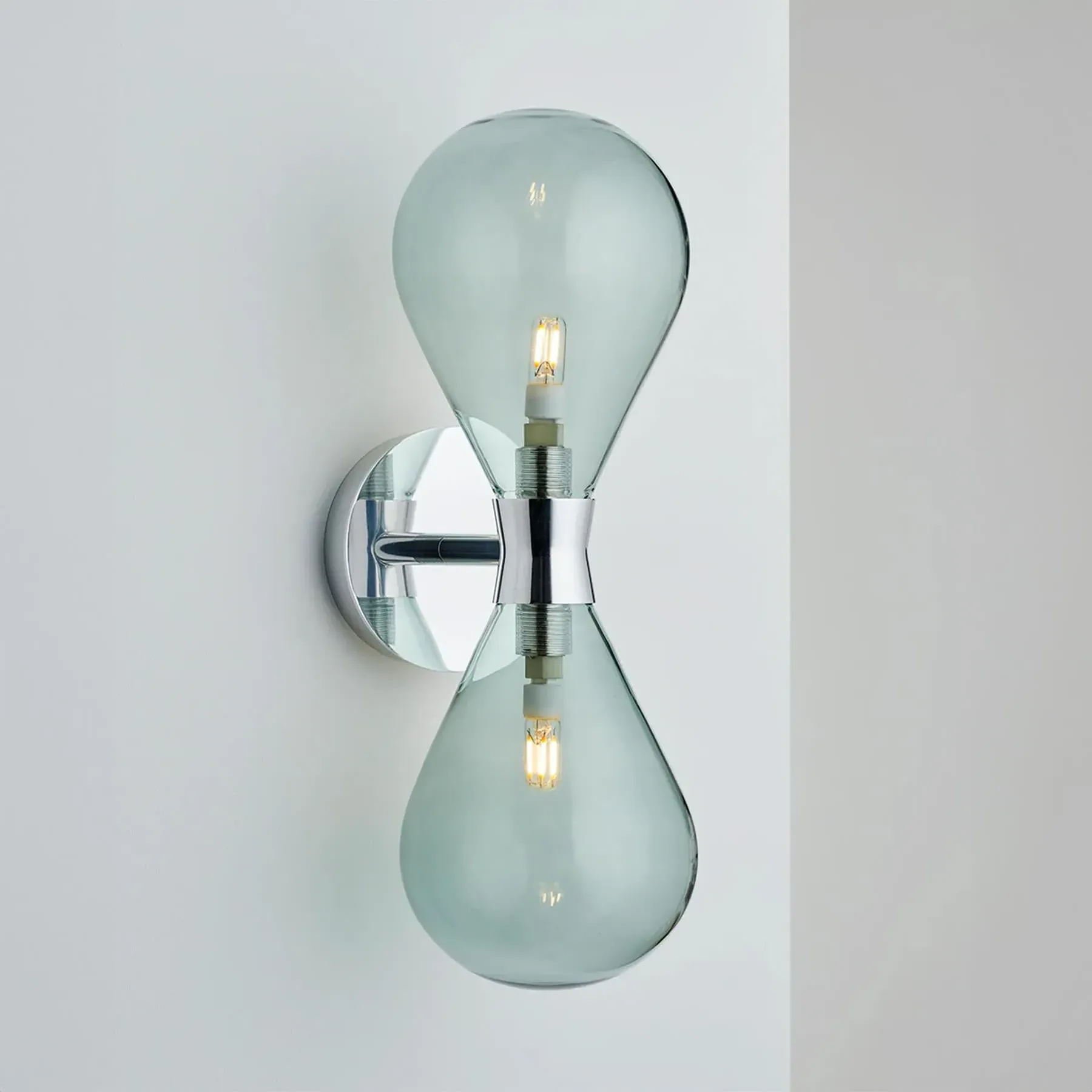 Cintola Twin Wall Light - Polished Aluminium, Smoke Grey