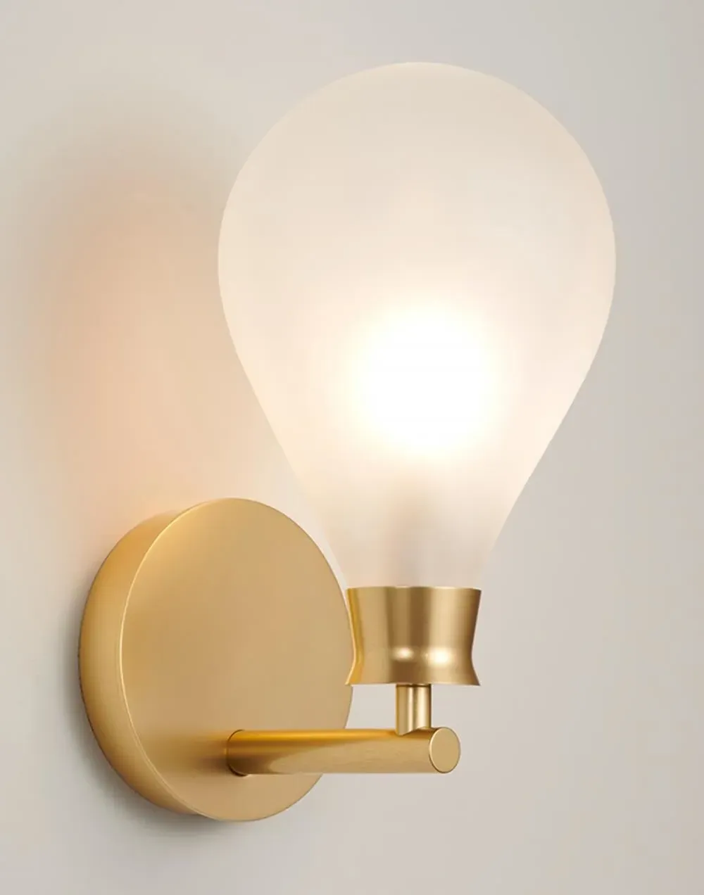 Cintola Wall Light - Satin Gold, Aluminium