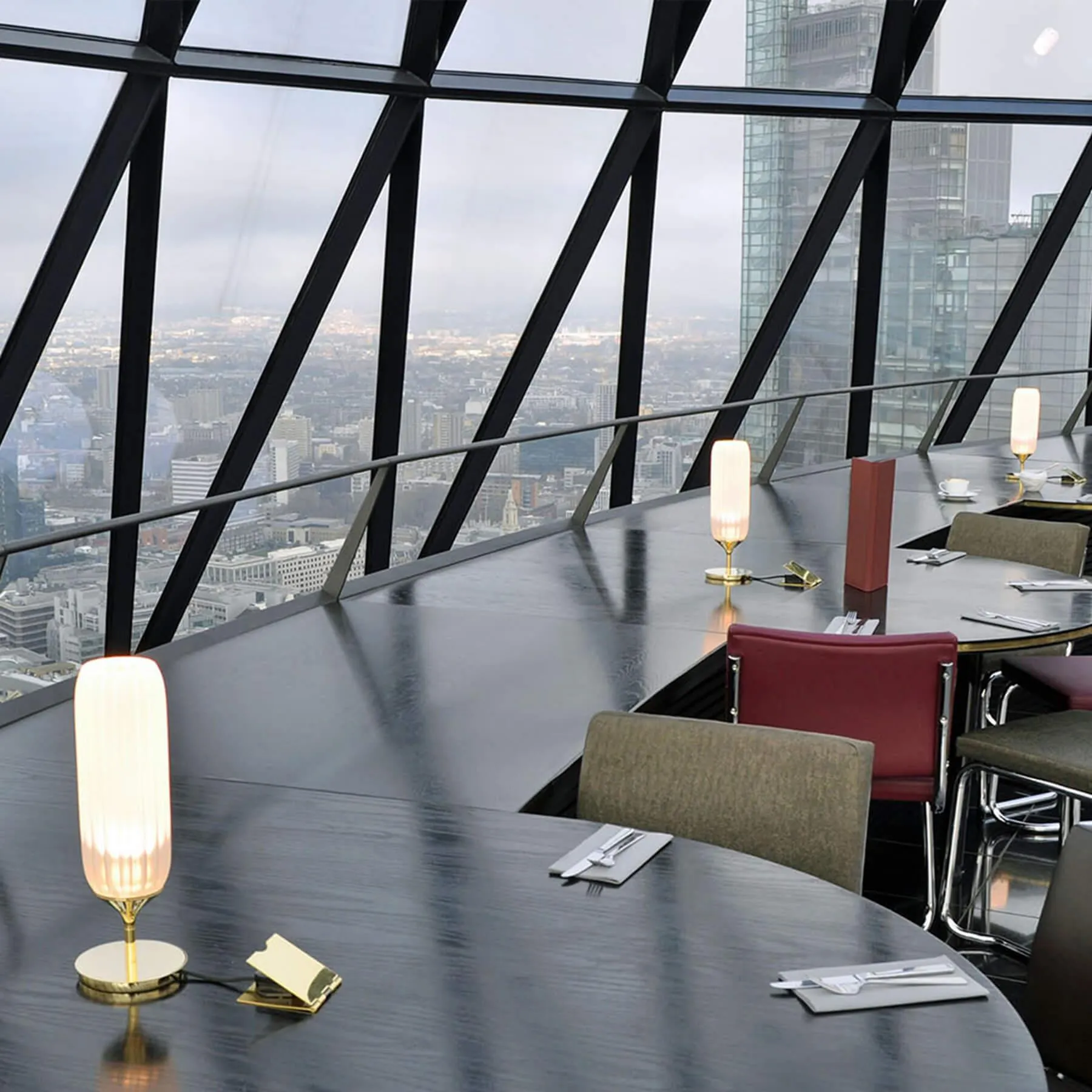 Pod Table Lamp with Glass Diffuser - Powder