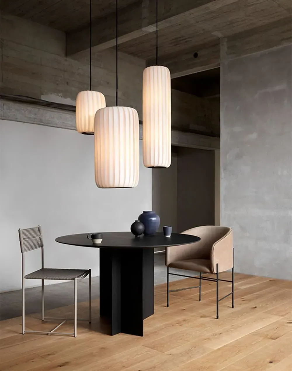 TR37 Large Pendant Light - Polycarbonate