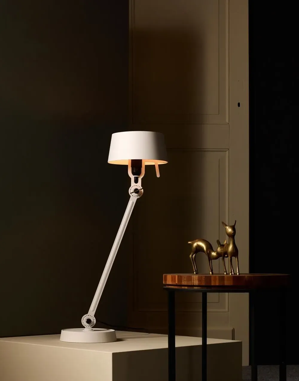 Standard Table Lamp with Wingnut - Green, Brass