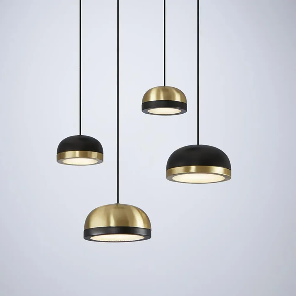 Cluster Chandelier with 4 Lights - Brass image