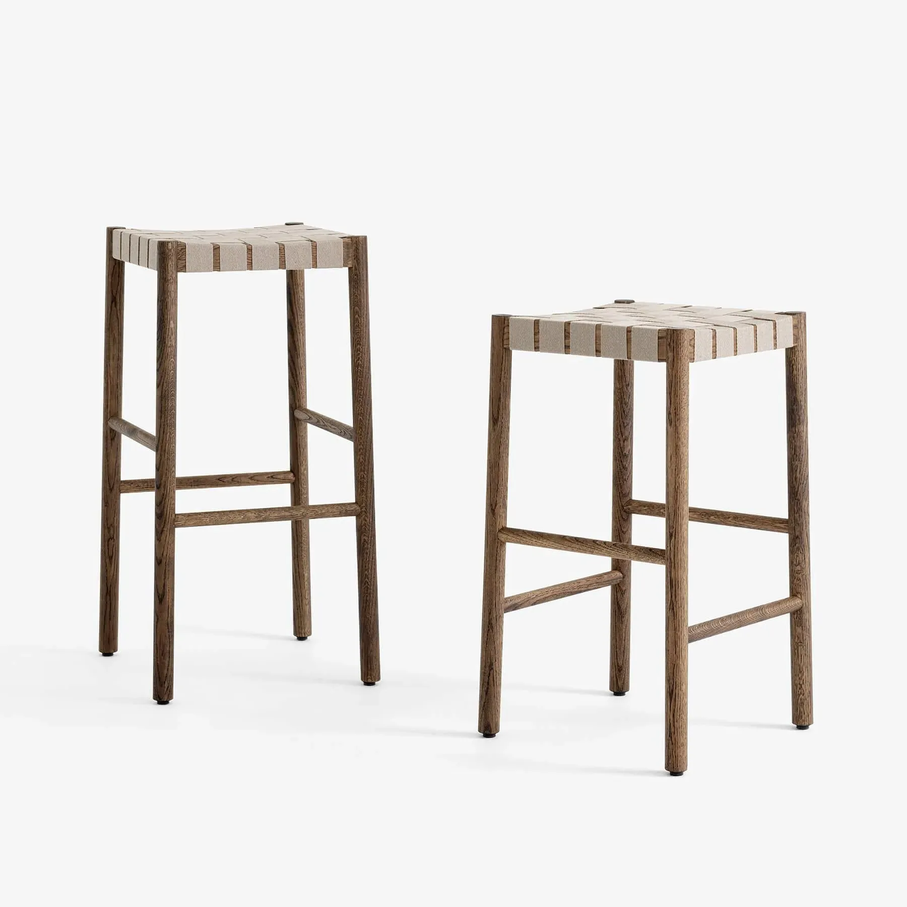 66cm Bar Stool with Webbed Seat - Black, Oak