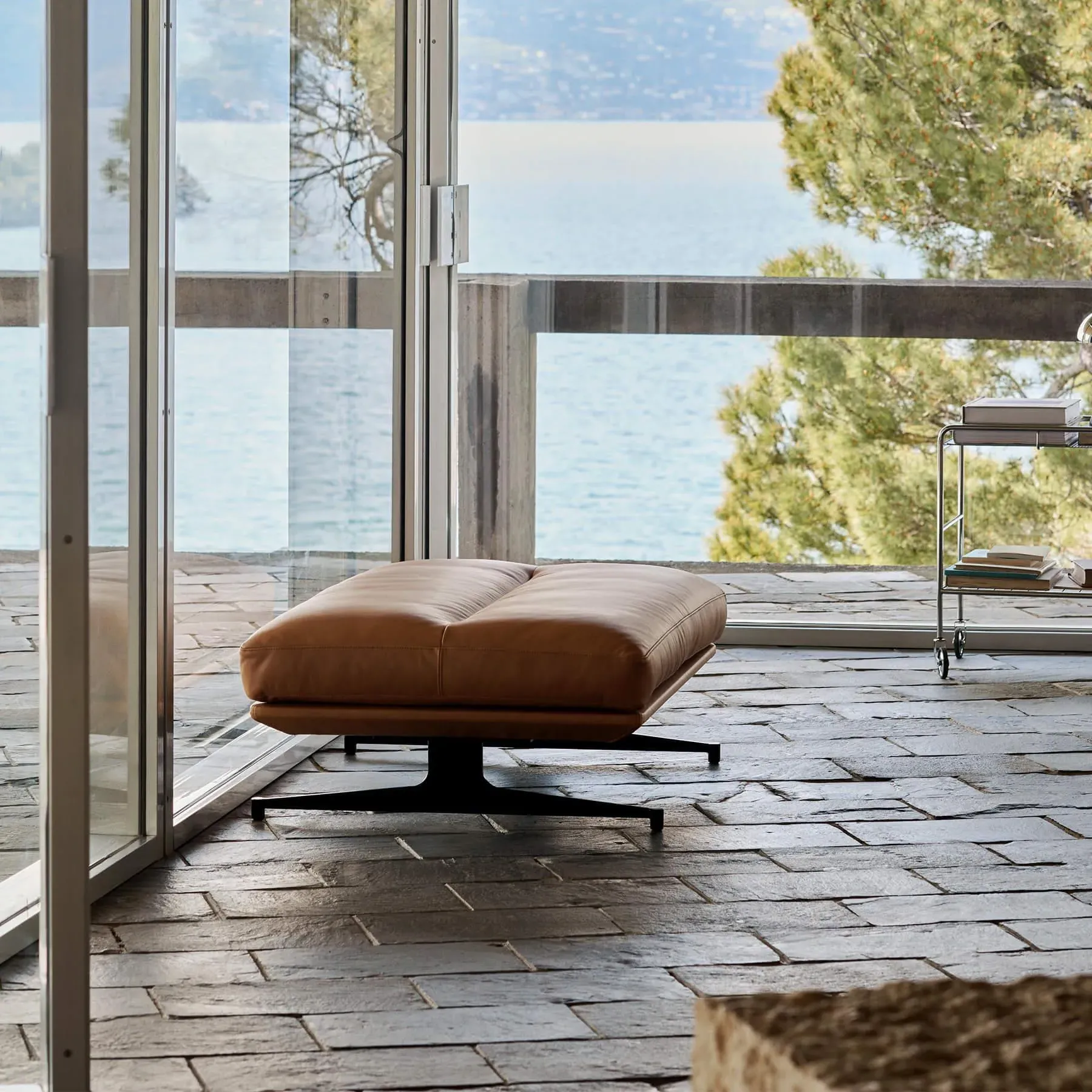 AV32 Inland Pouf - Cognac, Leather