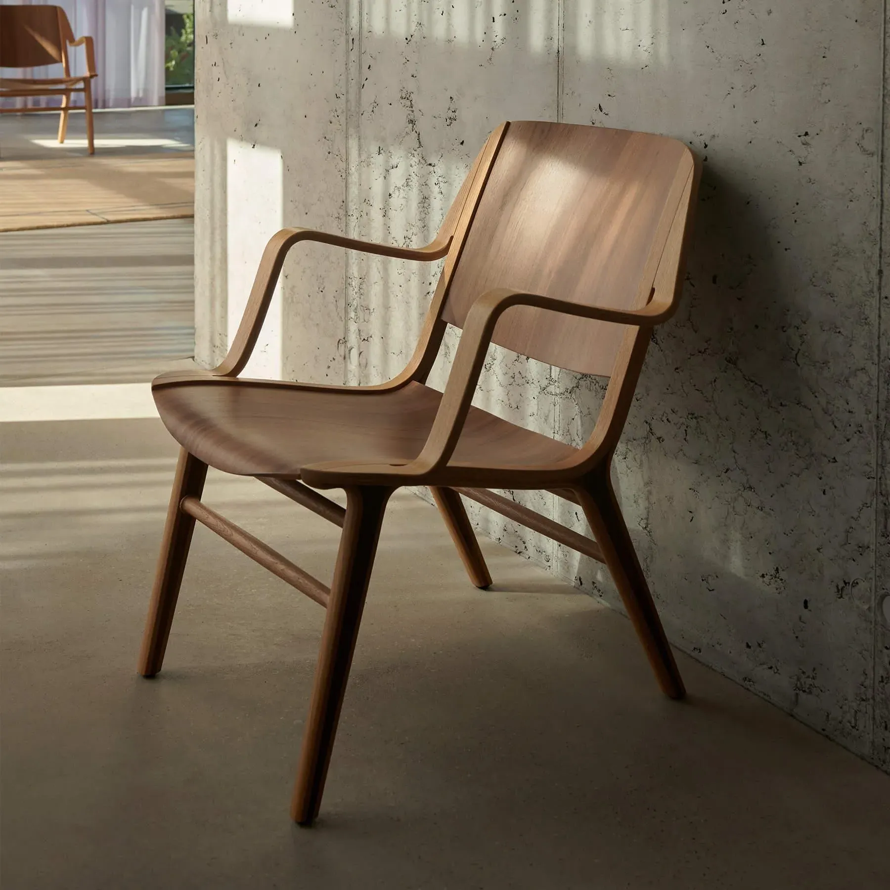 AX Lounge Chair with Armrests - Oak, Plywood