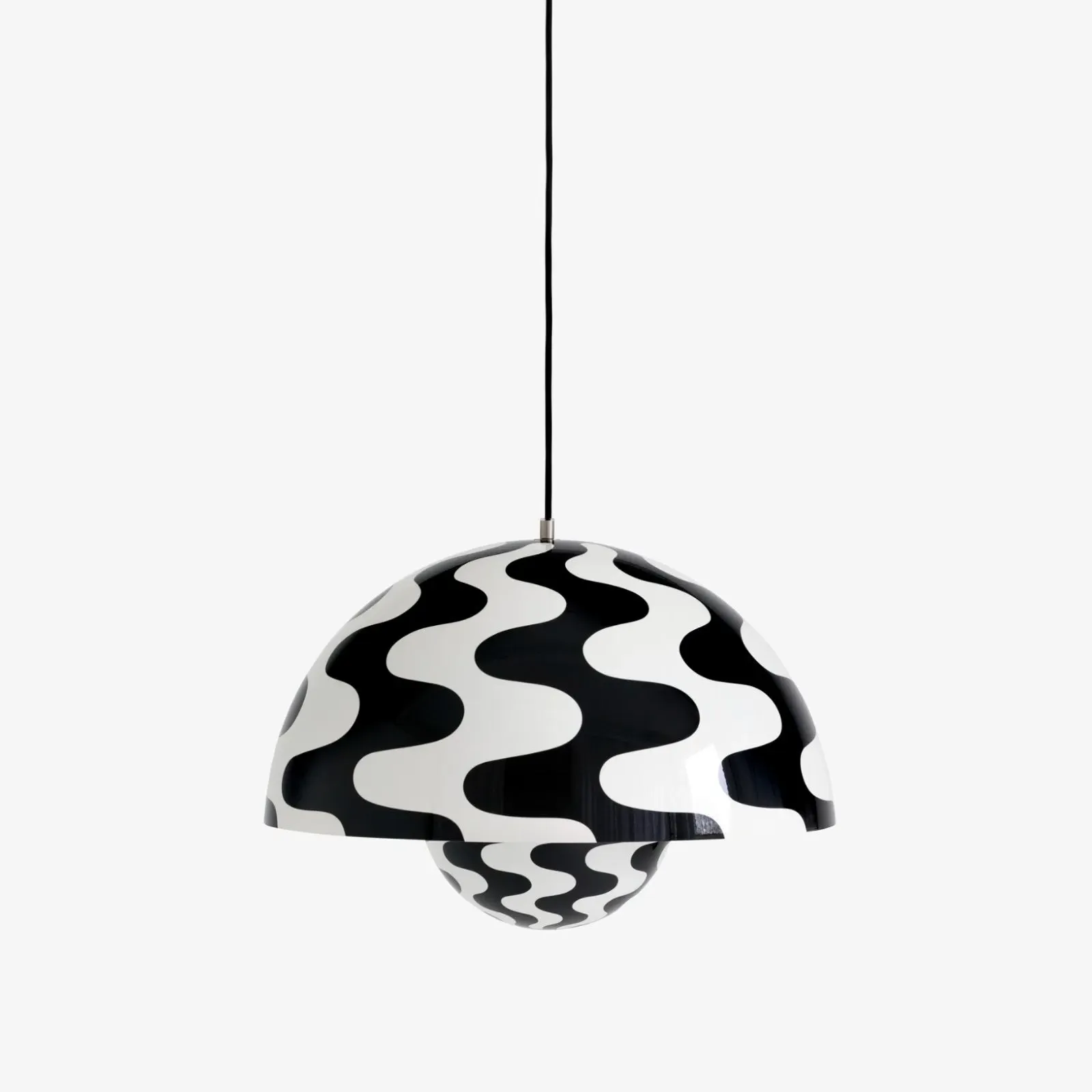 Flowerpot Pendant Light - Red, Metal