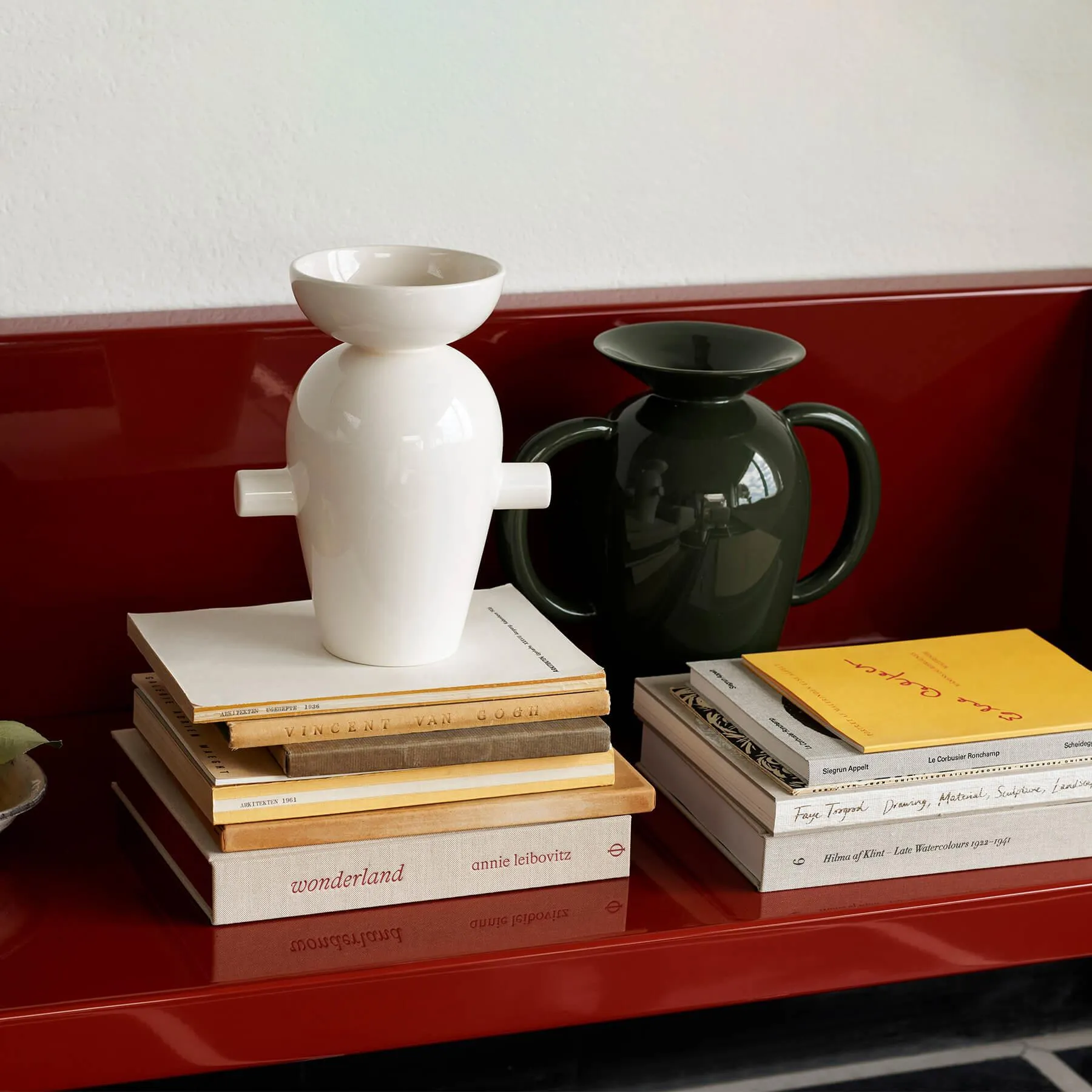 JH40 Momento Vase - Cream, Ceramic