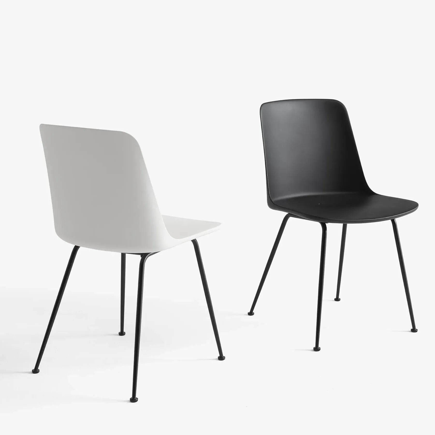 Outdoor Chair with Ergonomic Design - Black