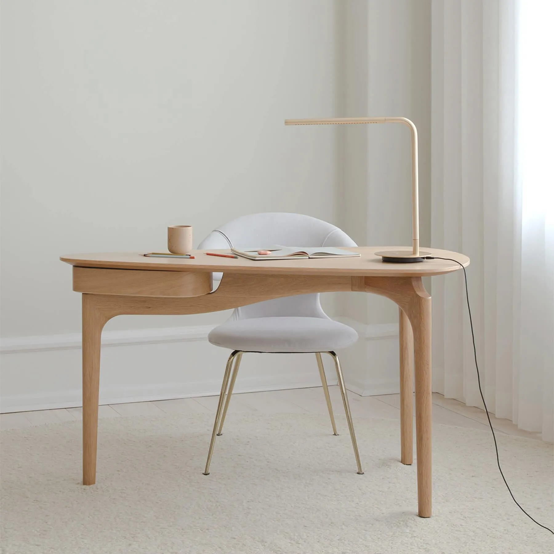 Adjustable Table Lamp with USB Port - Brass