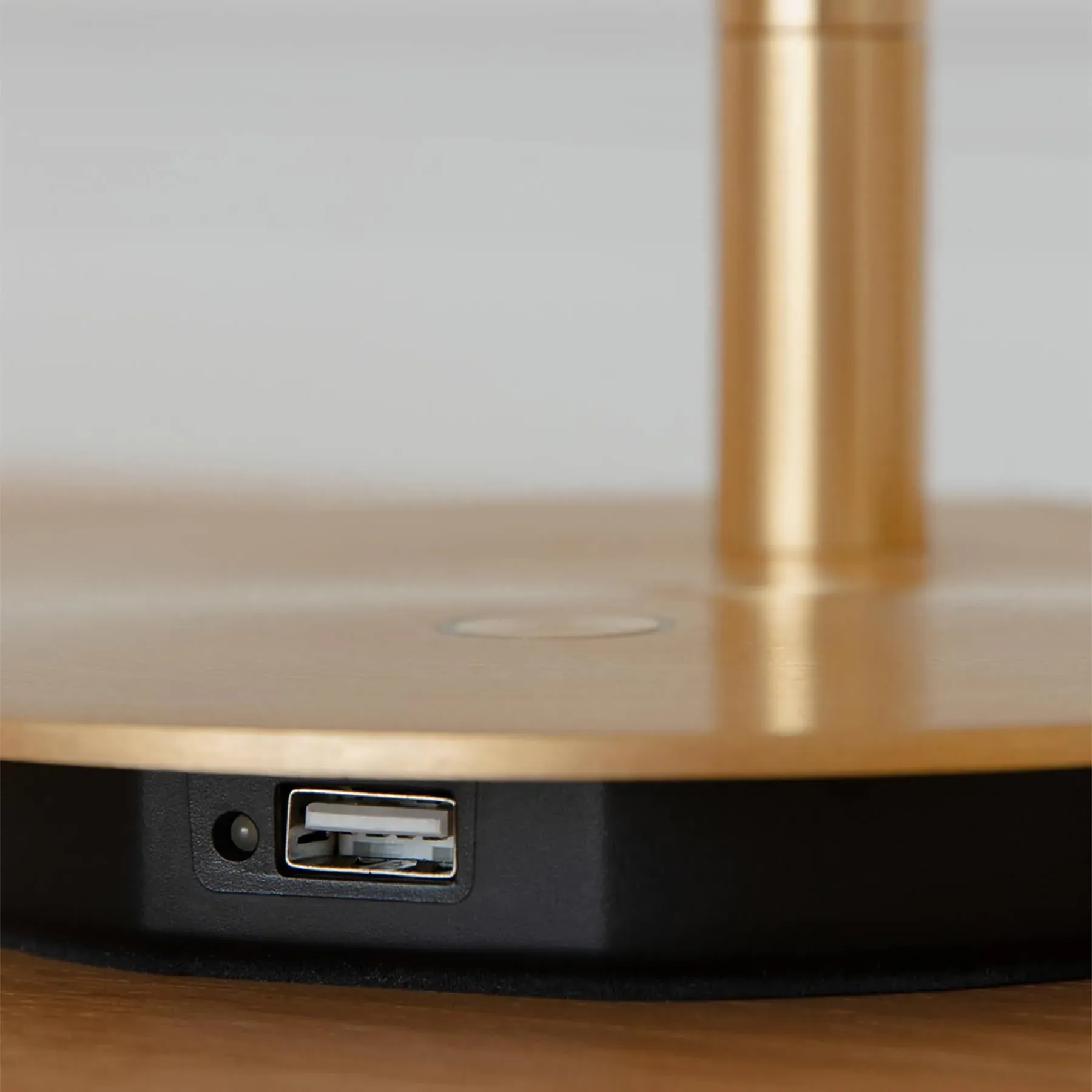 Adjustable Table Lamp with USB Port - Brass