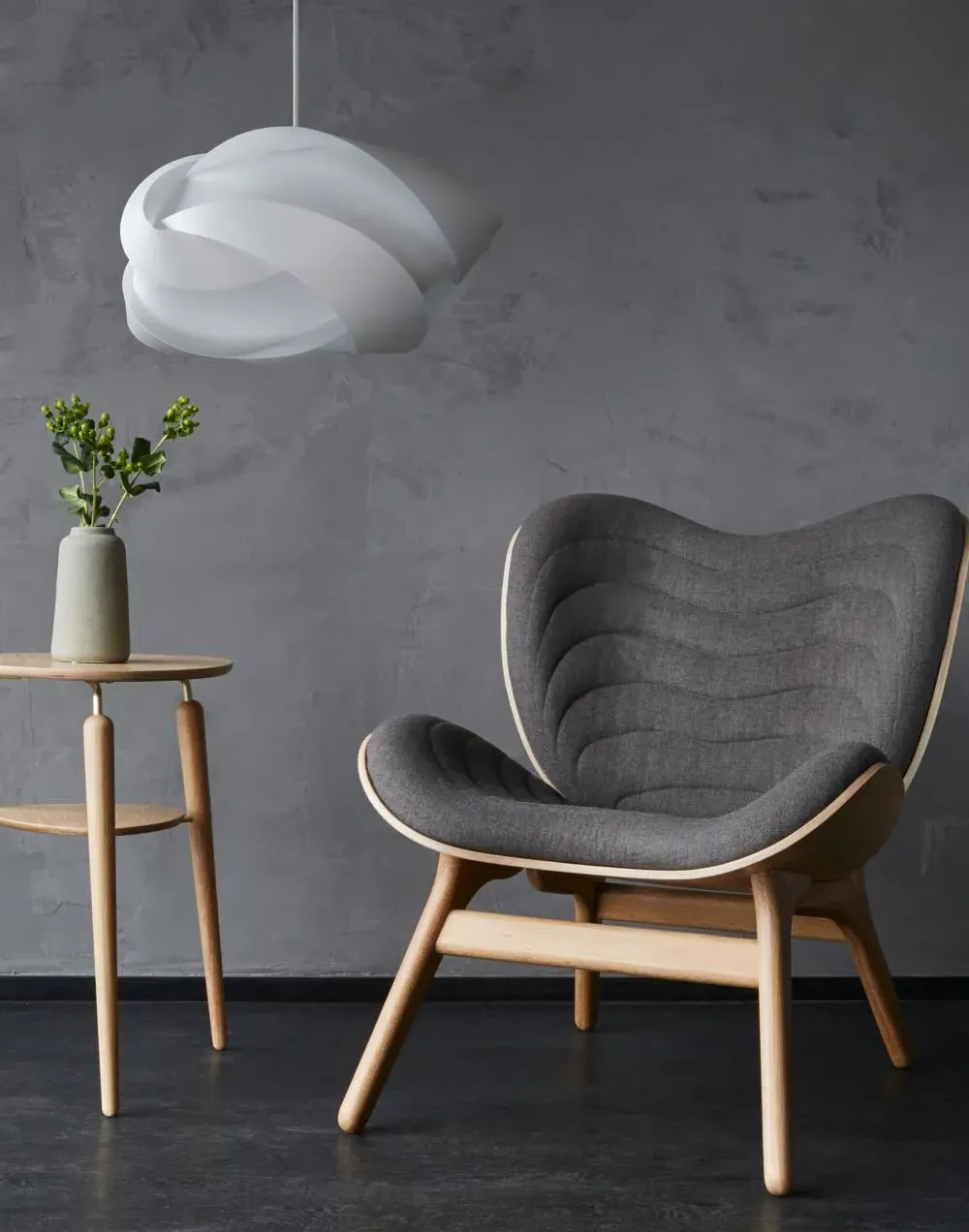 Standard Pendant Light with Woven Strips - Translucent