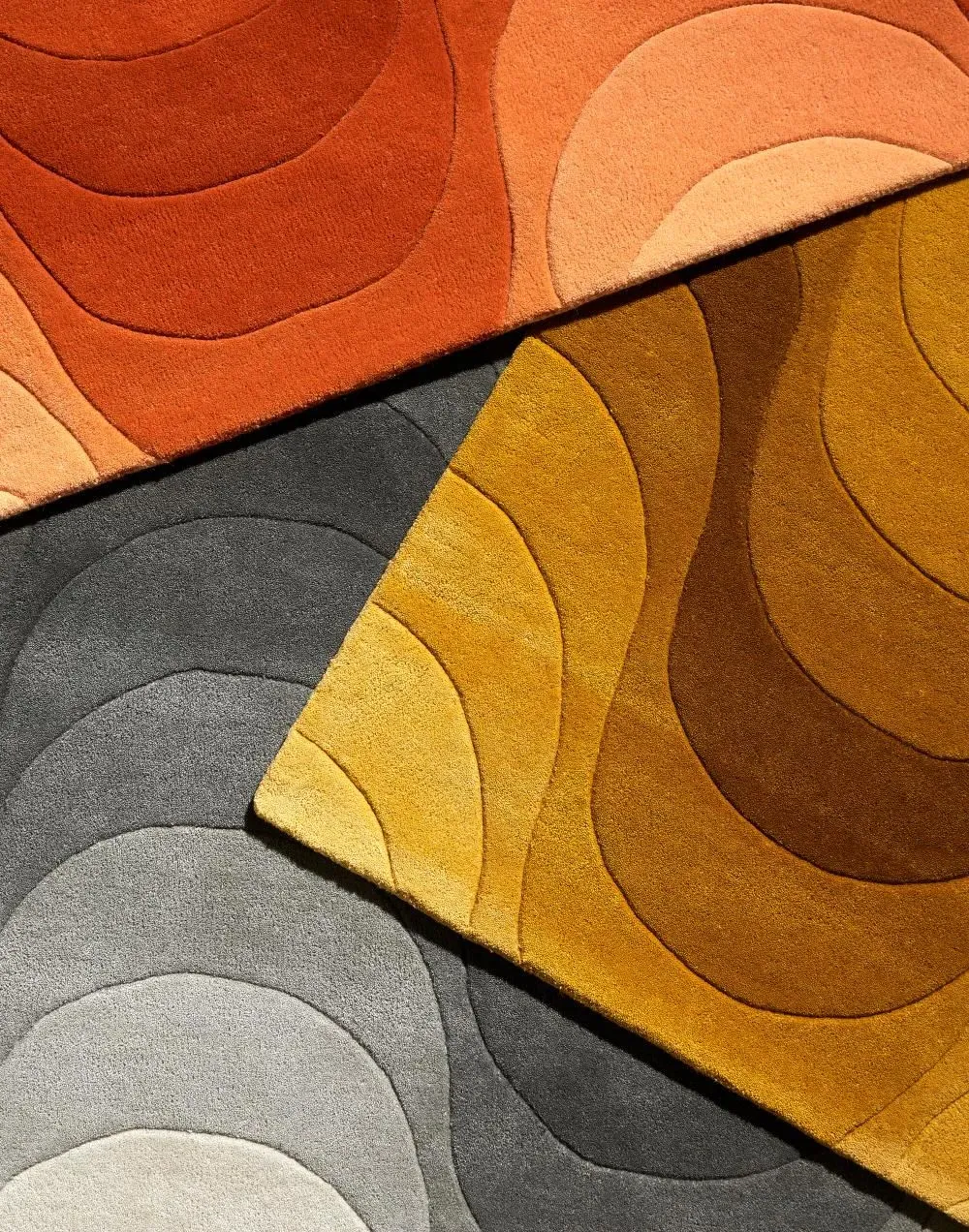 Rectangular Rug with Organic Pattern - Orange