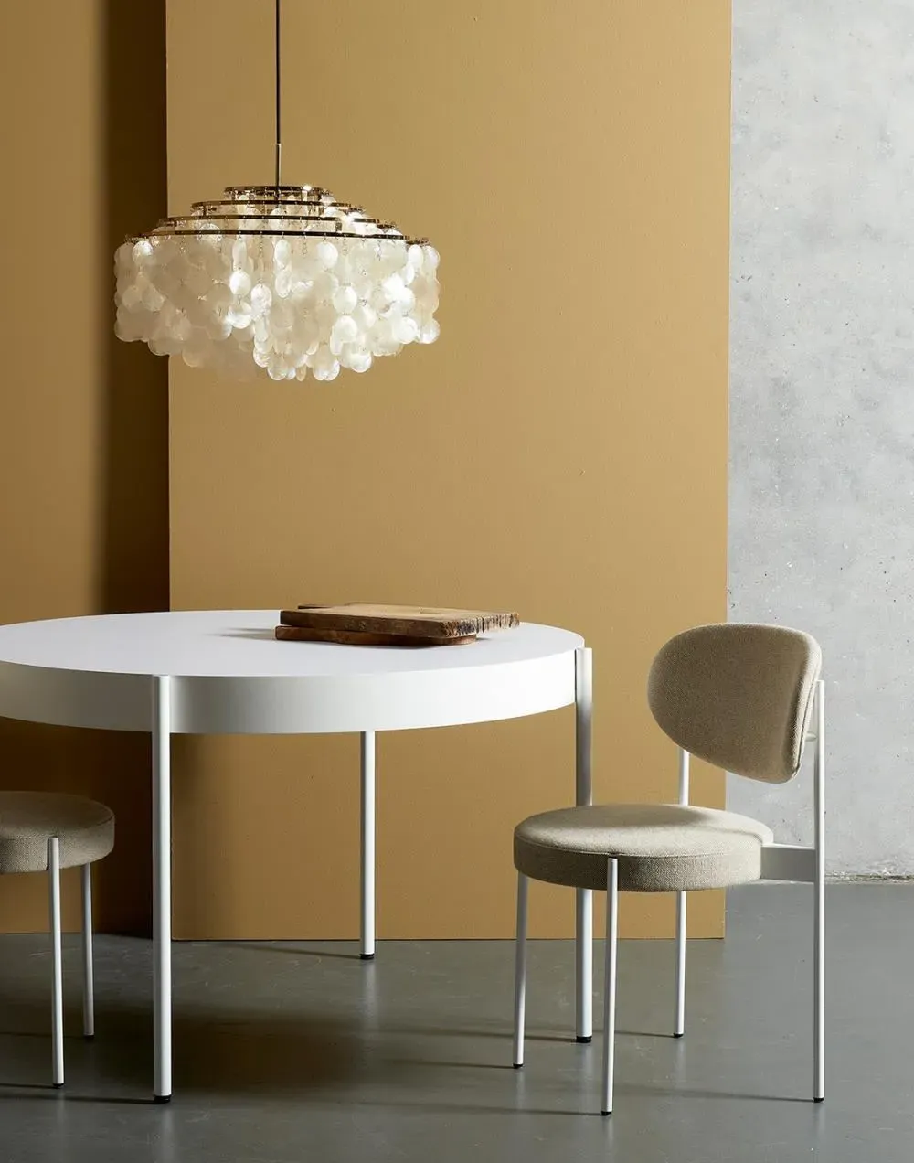 Series 430 Small Round Dining Table - White