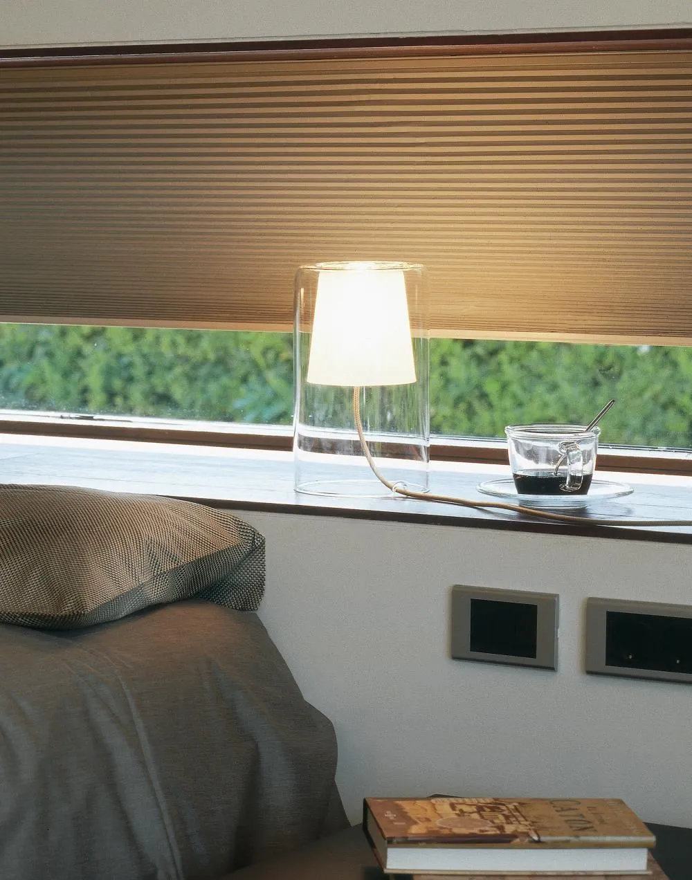 Small Table Lamp with Hidden Light - Glass