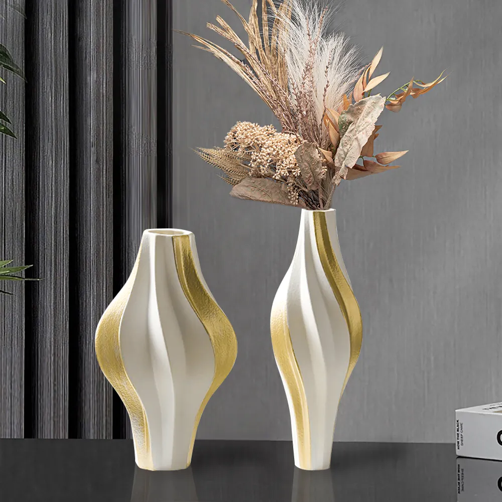 2 Piece Curved Lines Flower Vase Set - White, Gold