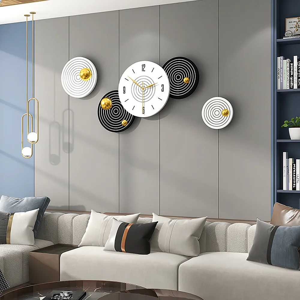 20.5" Round Wall Clock - Black & White image