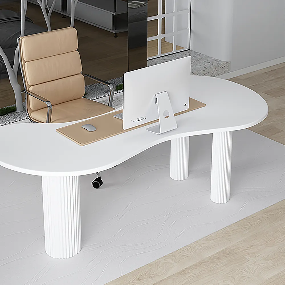 Curved Desk with 3 Legs - White image