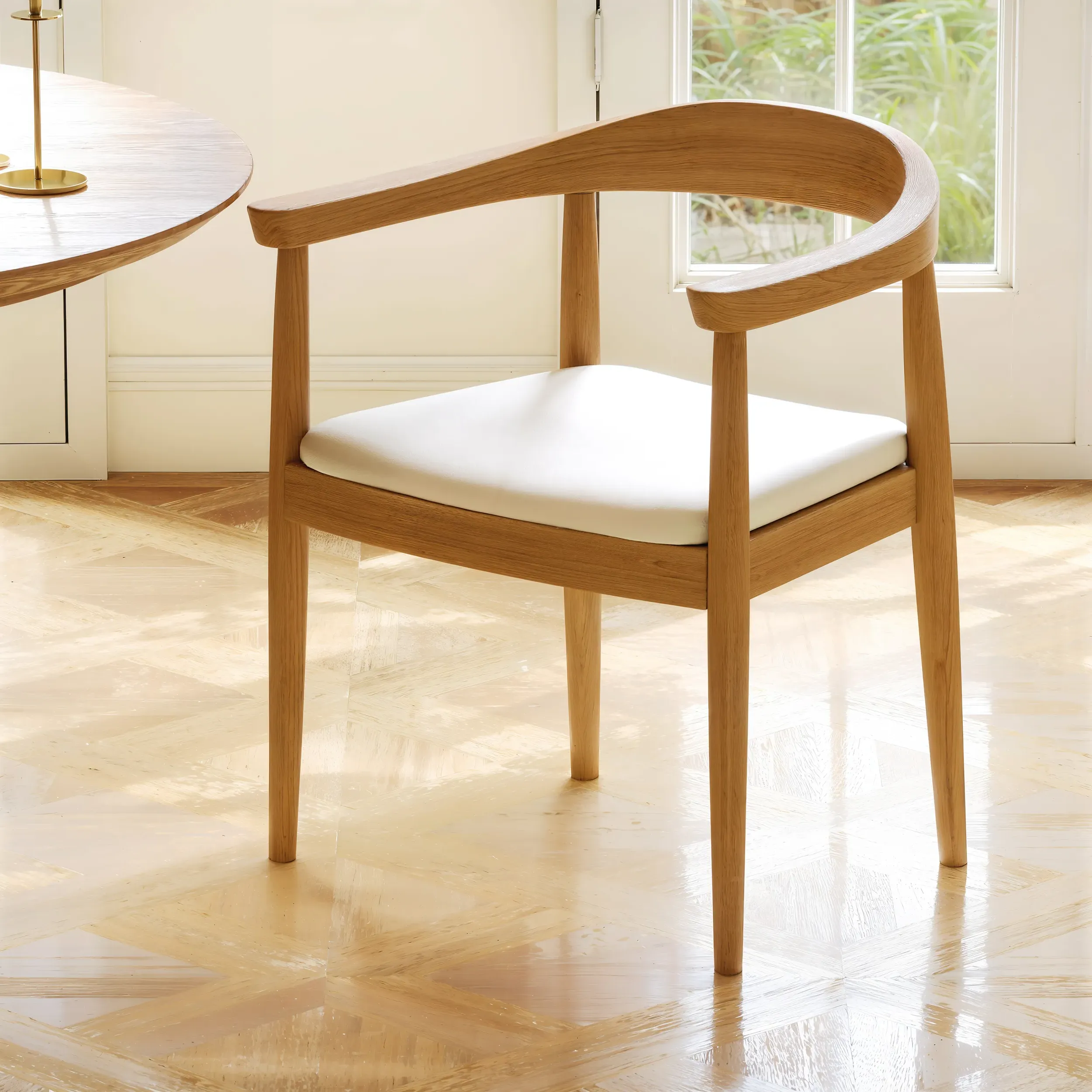 Set of 8 Curved Back Dining Chairs with Armrests - Black, Leather