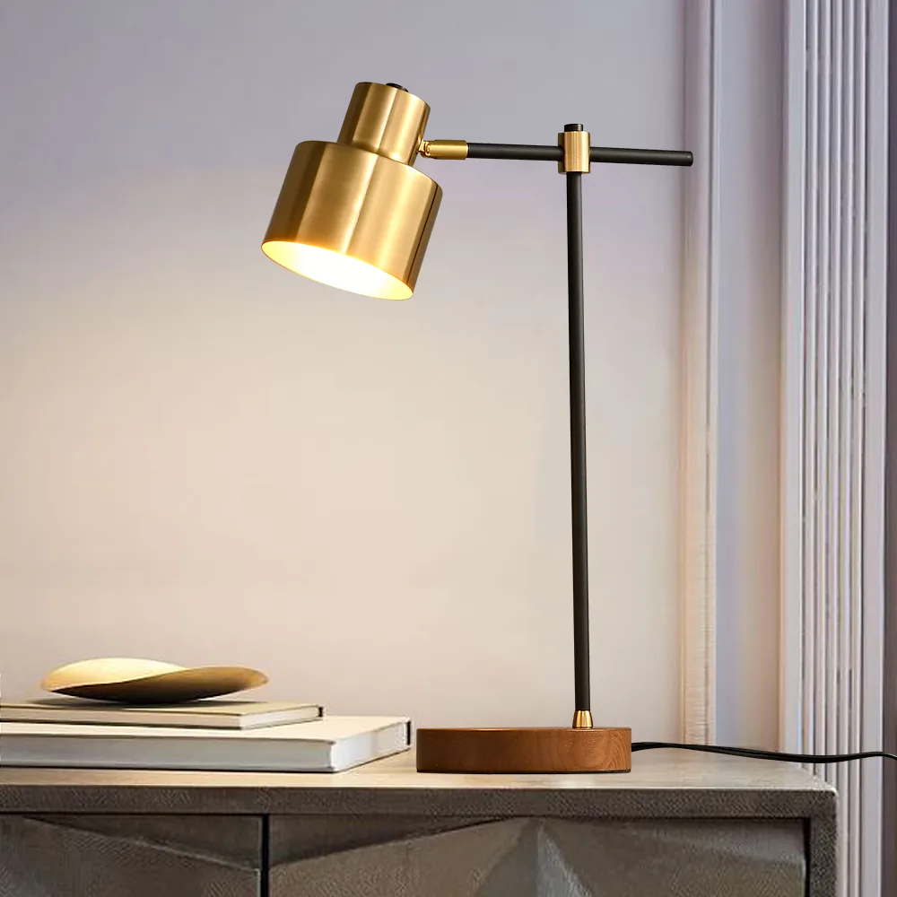 Table Lamp with Wireless Charger - Black, Gold image