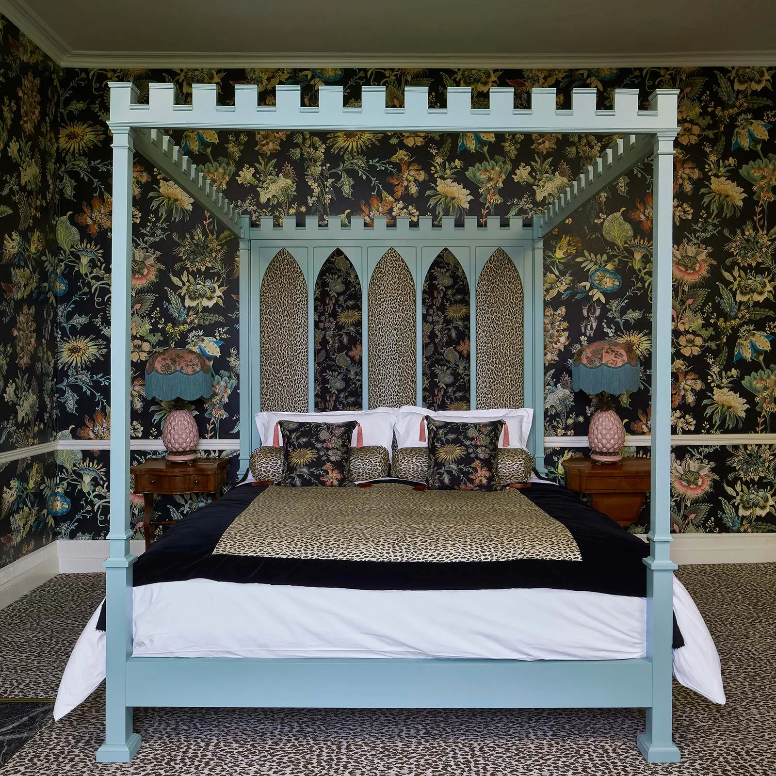 Castle Bed Frame - Natural, Oak