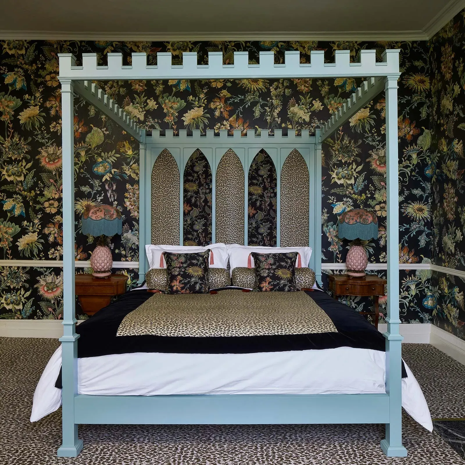 Castle Bed Frame - Natural, Oak image