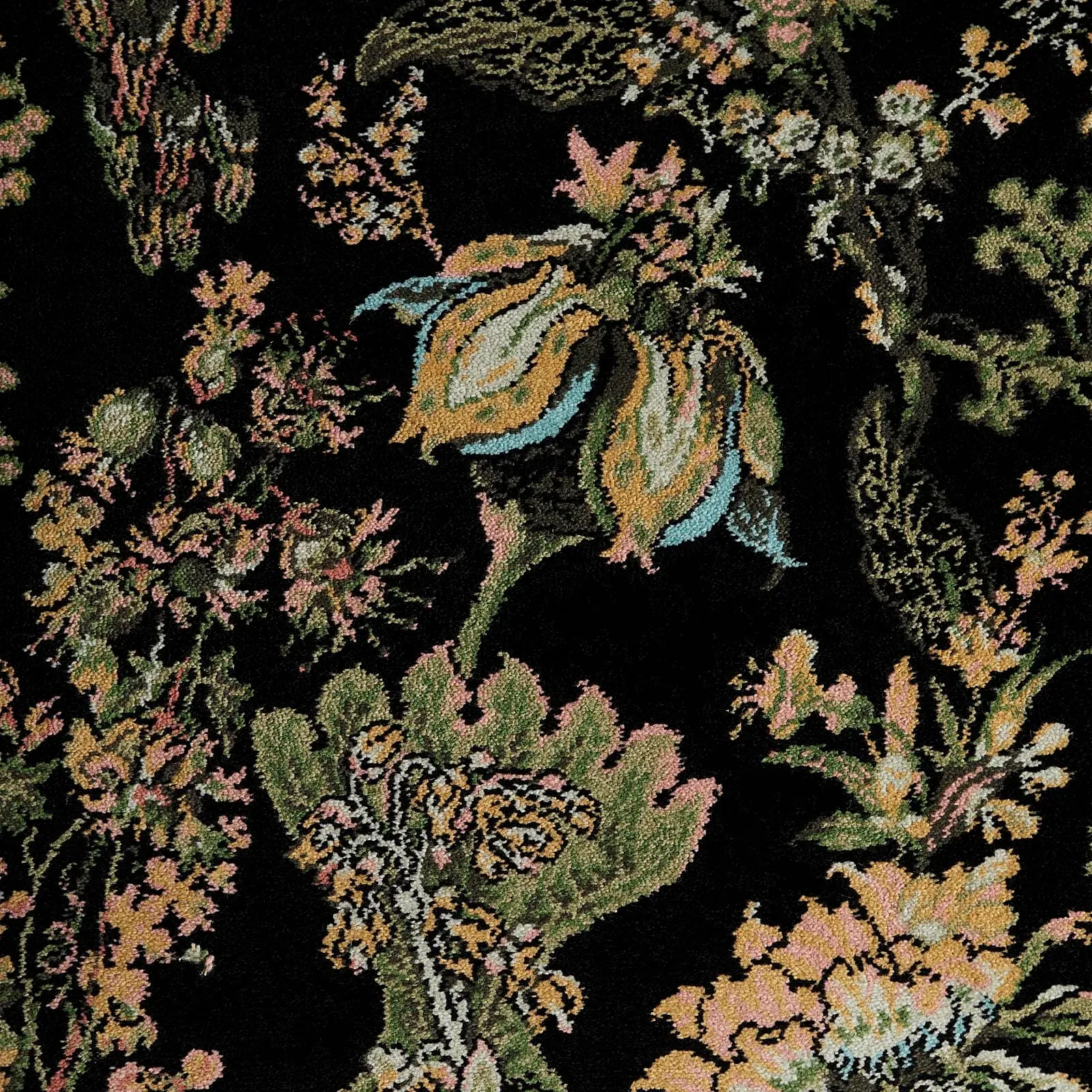 Flora Fantasia Carpet - Noir, Wool product