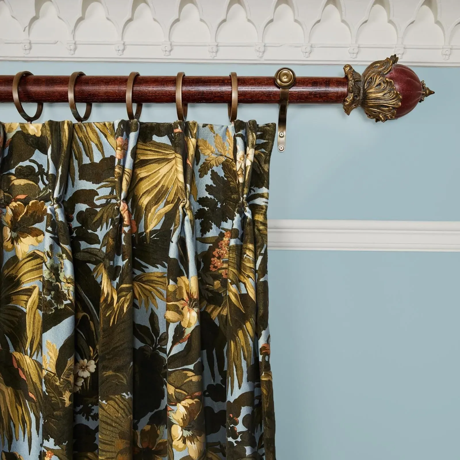 LIMERENCE Velvet Curtain - Sky