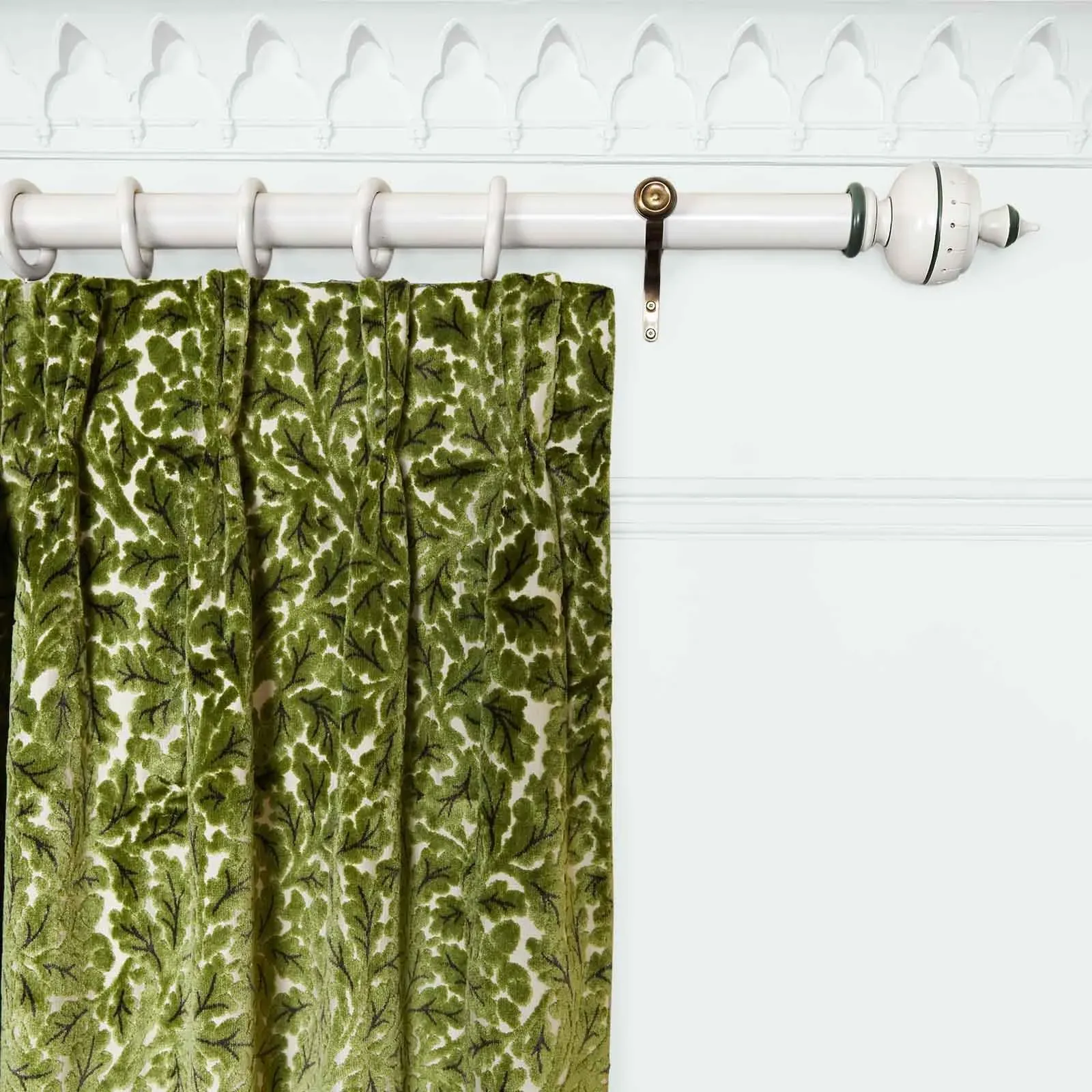 QUERCUS Velvet Jacquard Curtain - Evergreen image