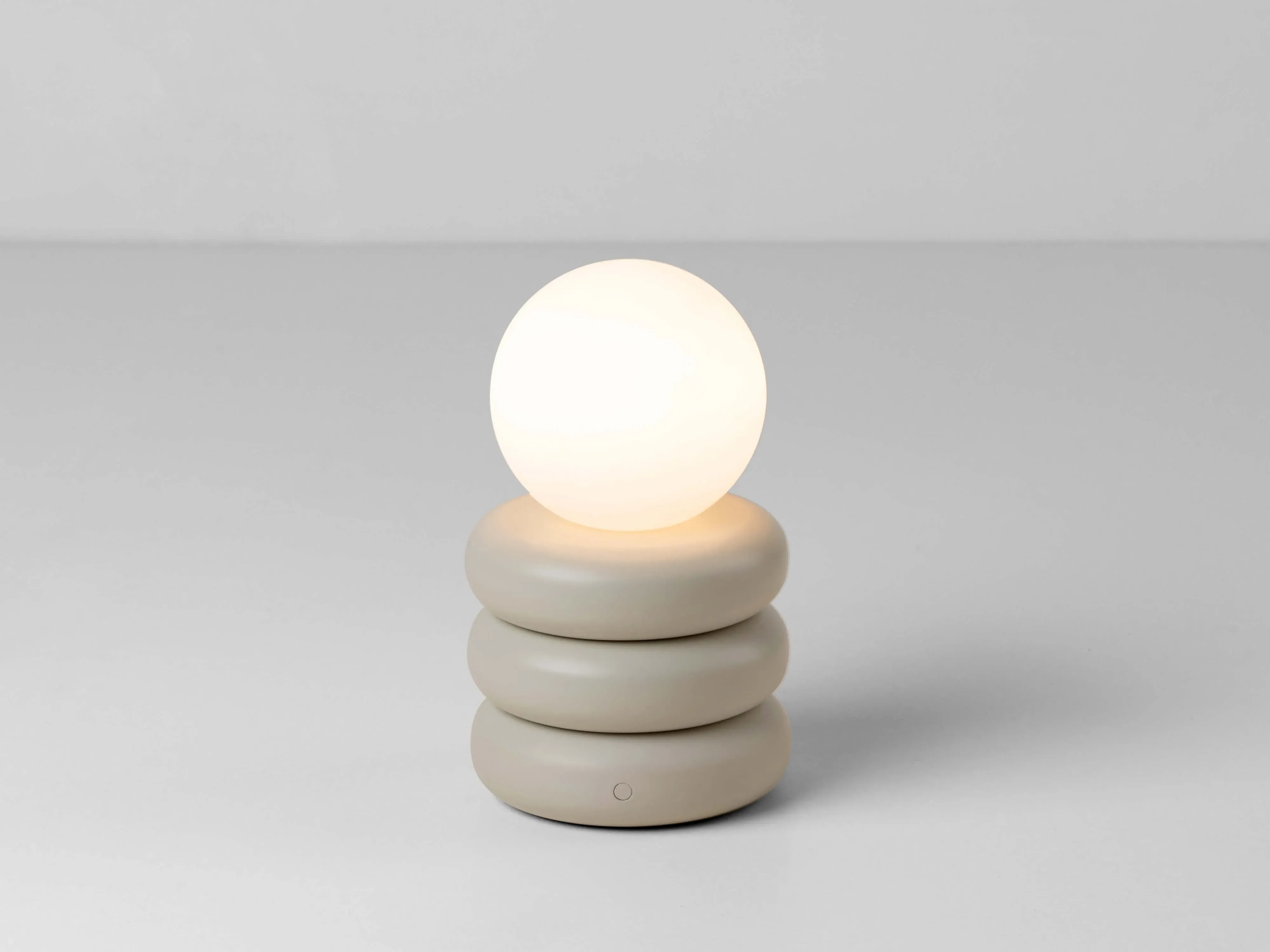 sand-rechargeable-table-lamp image