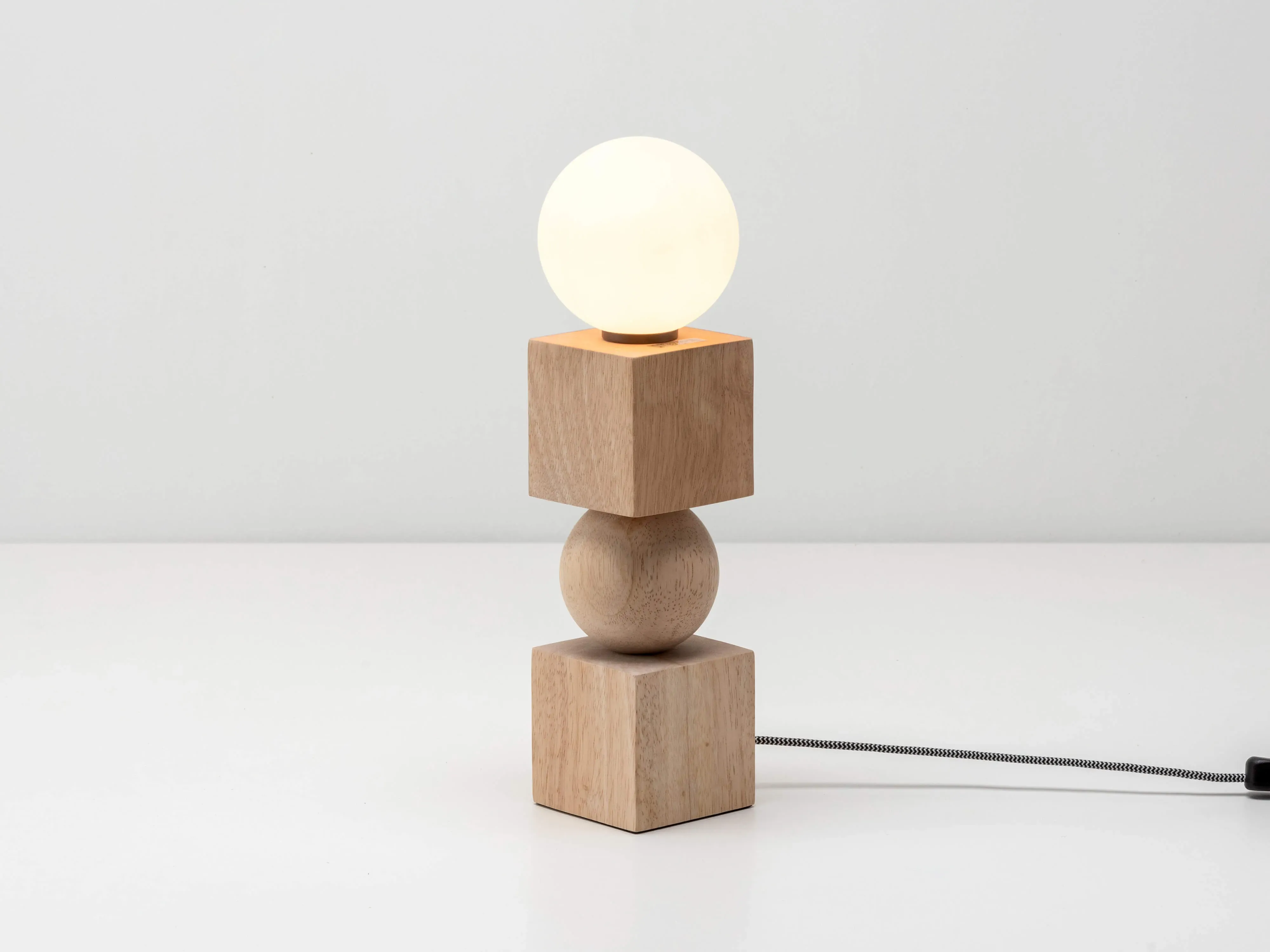 the-seed-table-lamp image