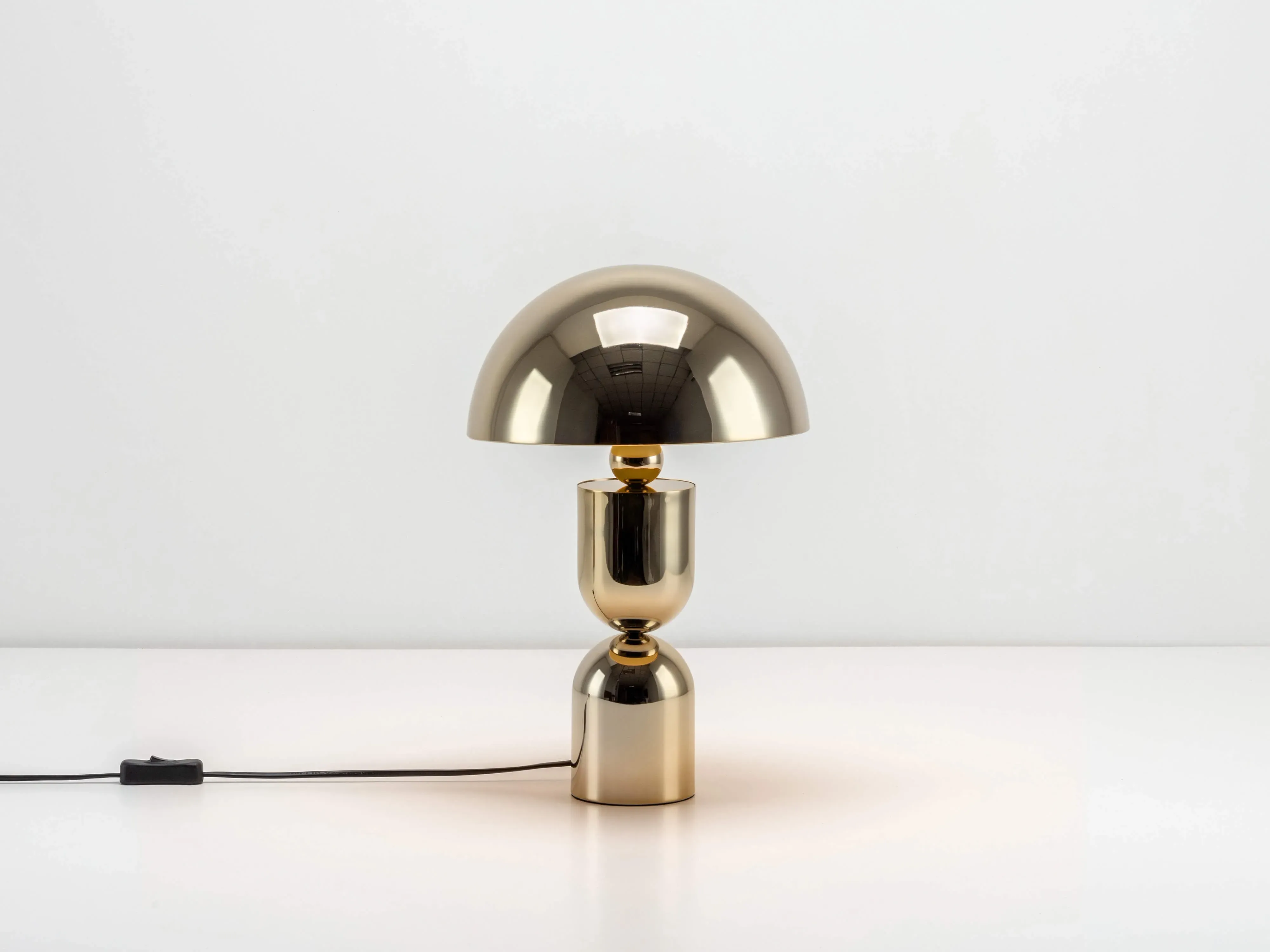 Swoon Mushroom Dome Table Lamp - Brass image