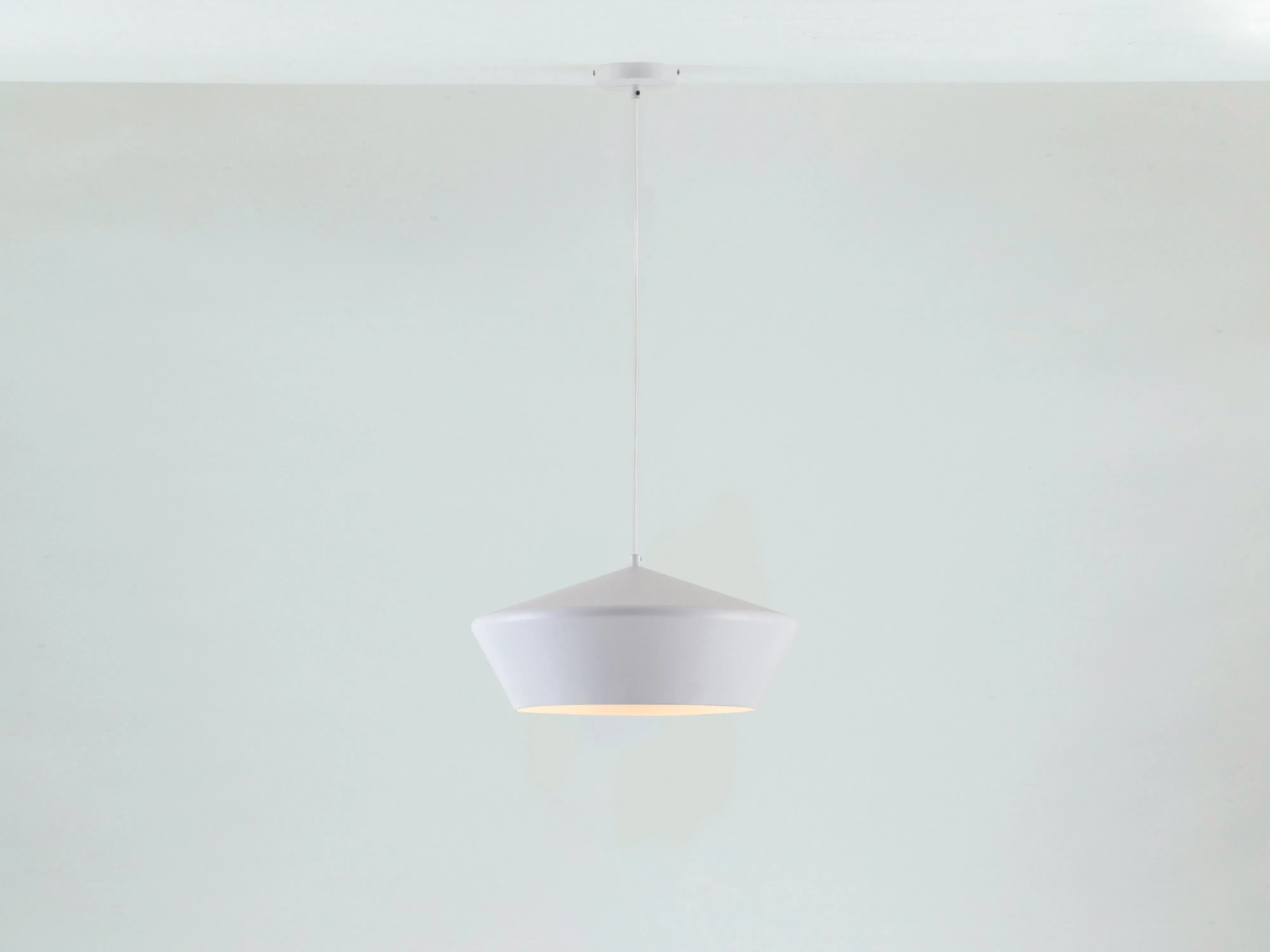 Wide Metal Diner Pendant Light - White
