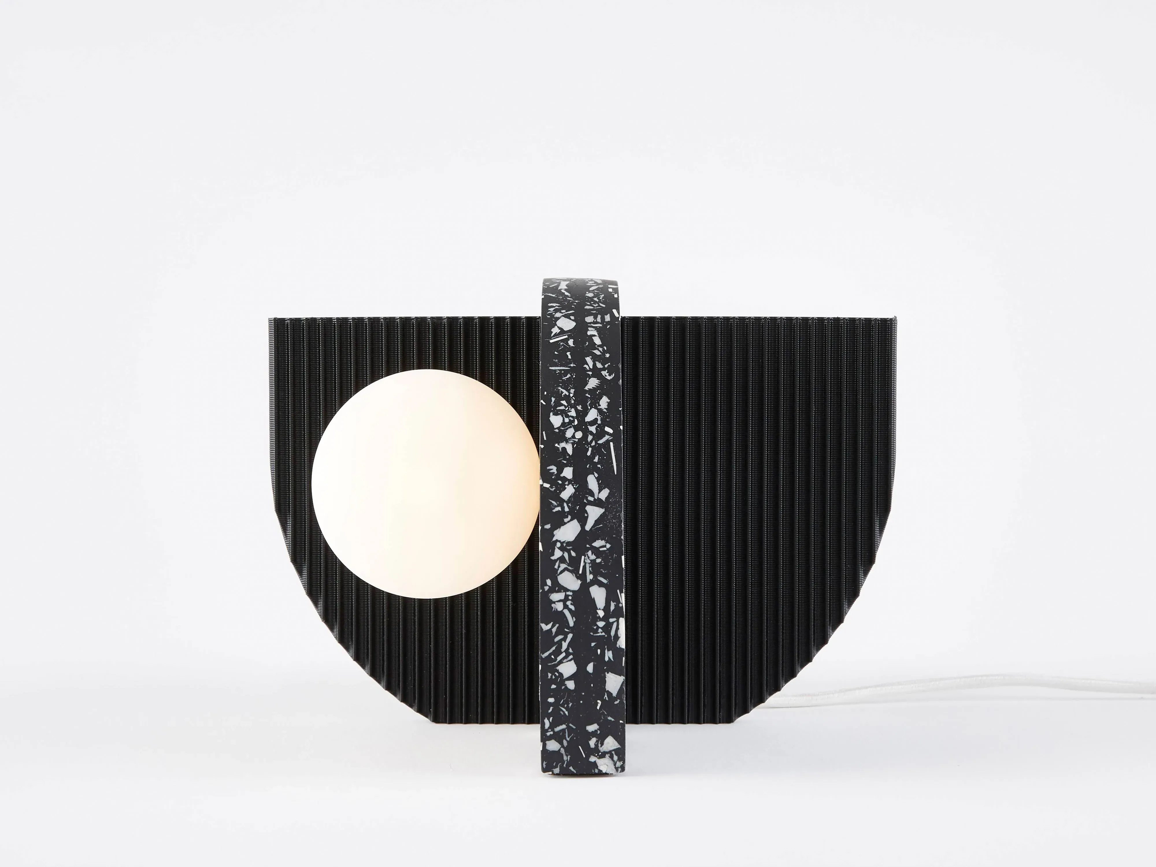 XOU Table Lamp - Black image