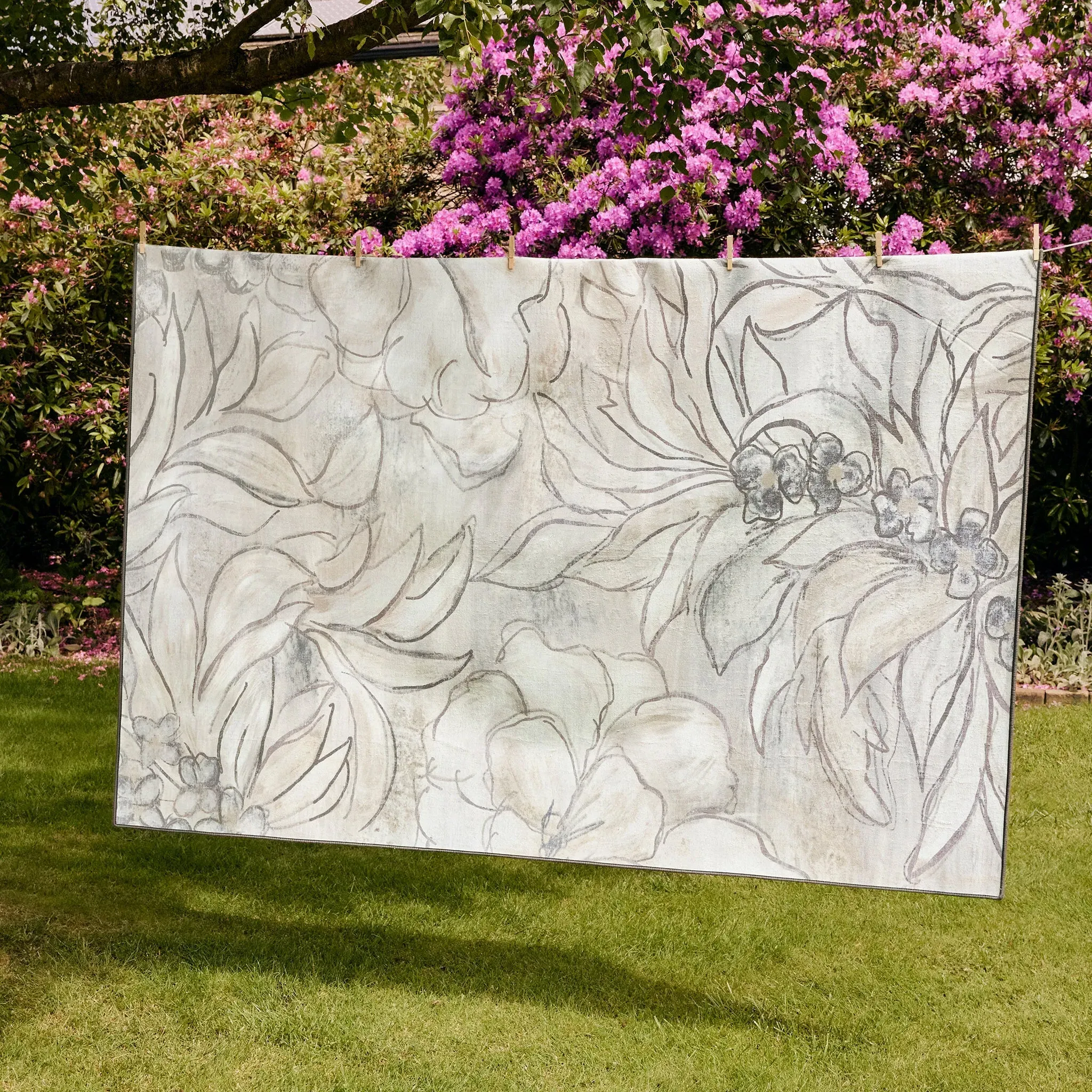Art Floral Washable Rug - Grey, Recycled Polyester product