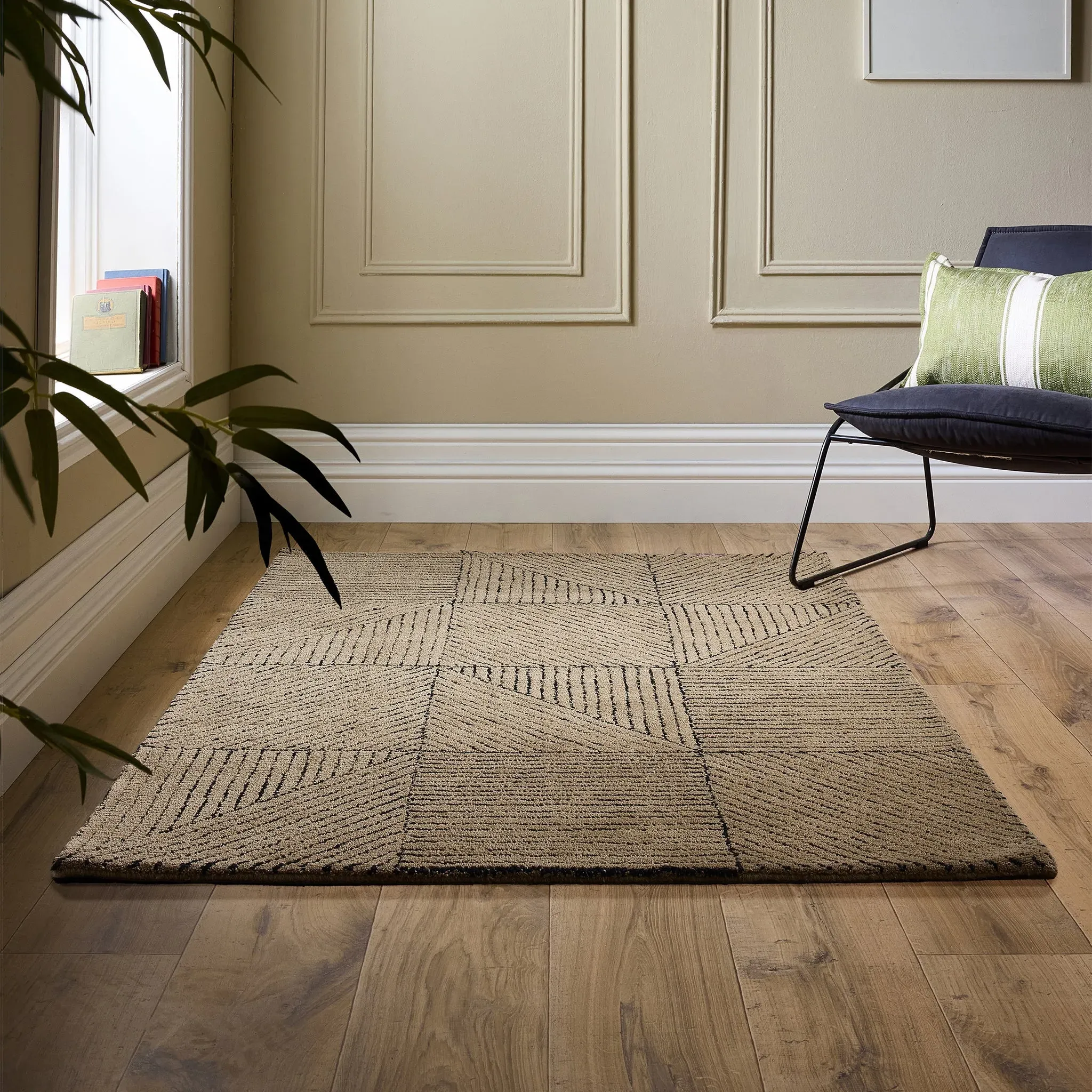 Geometric Rug - Brown, Wool product