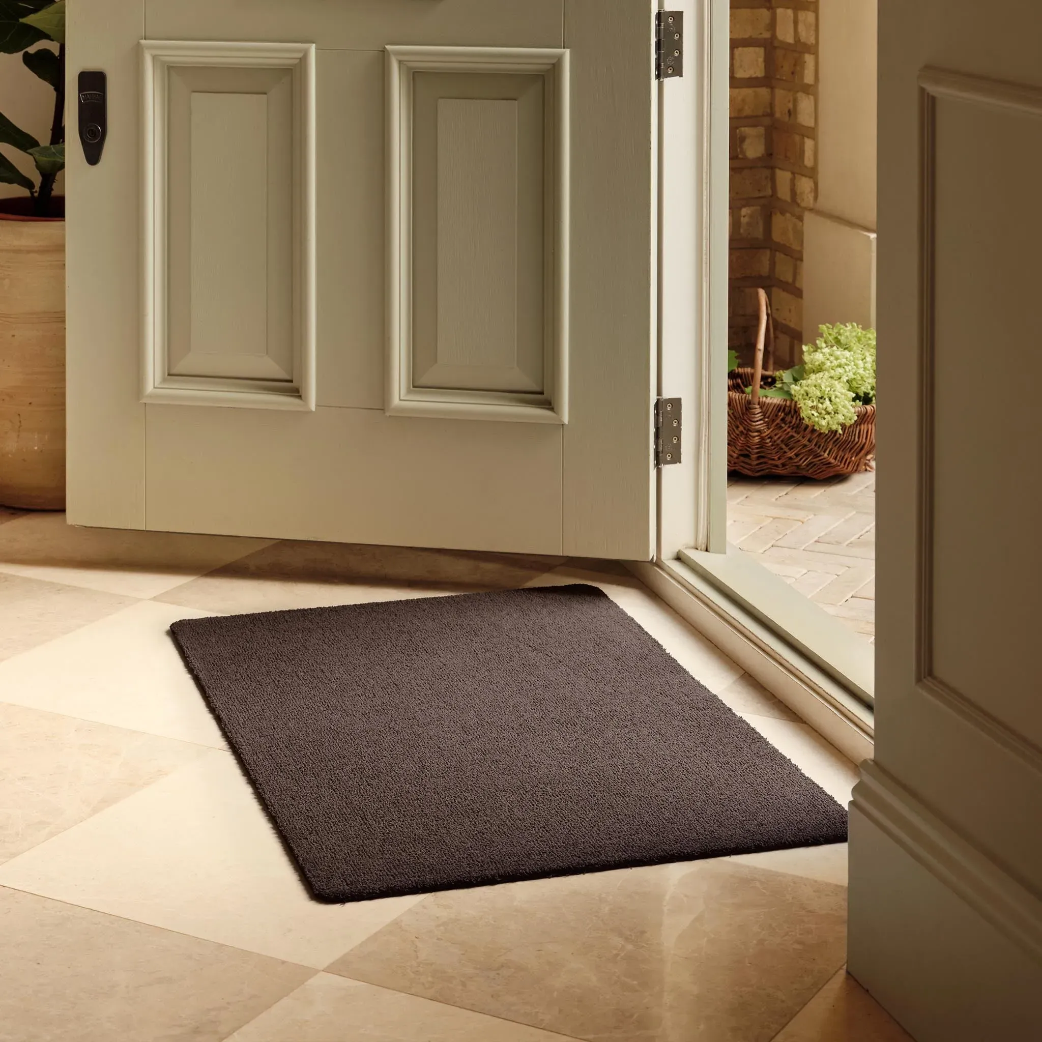 Hug Rug Sense Washable Doormat - Clove Brown, Recycled PET product