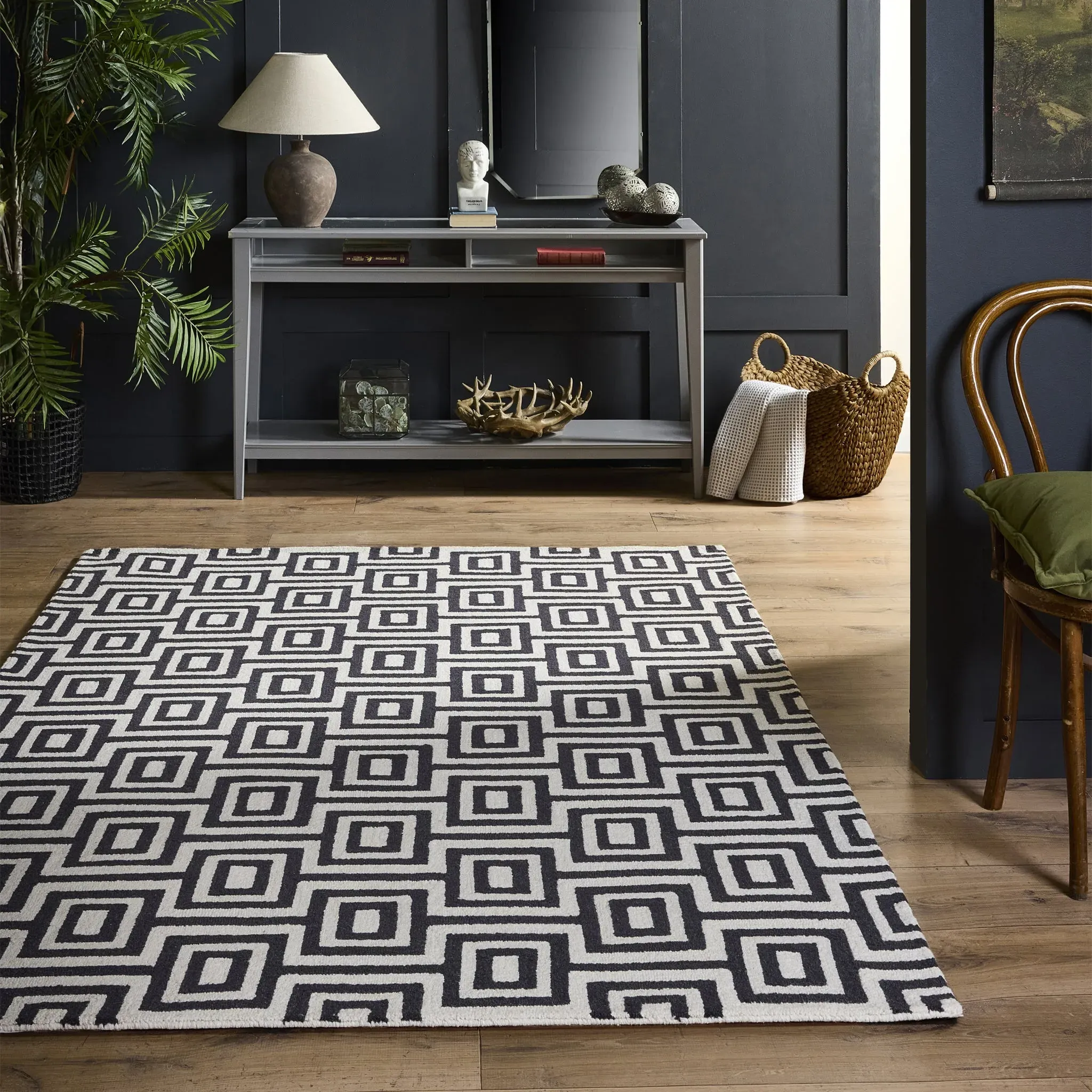 Labyrinth Rug - Black, Wool product